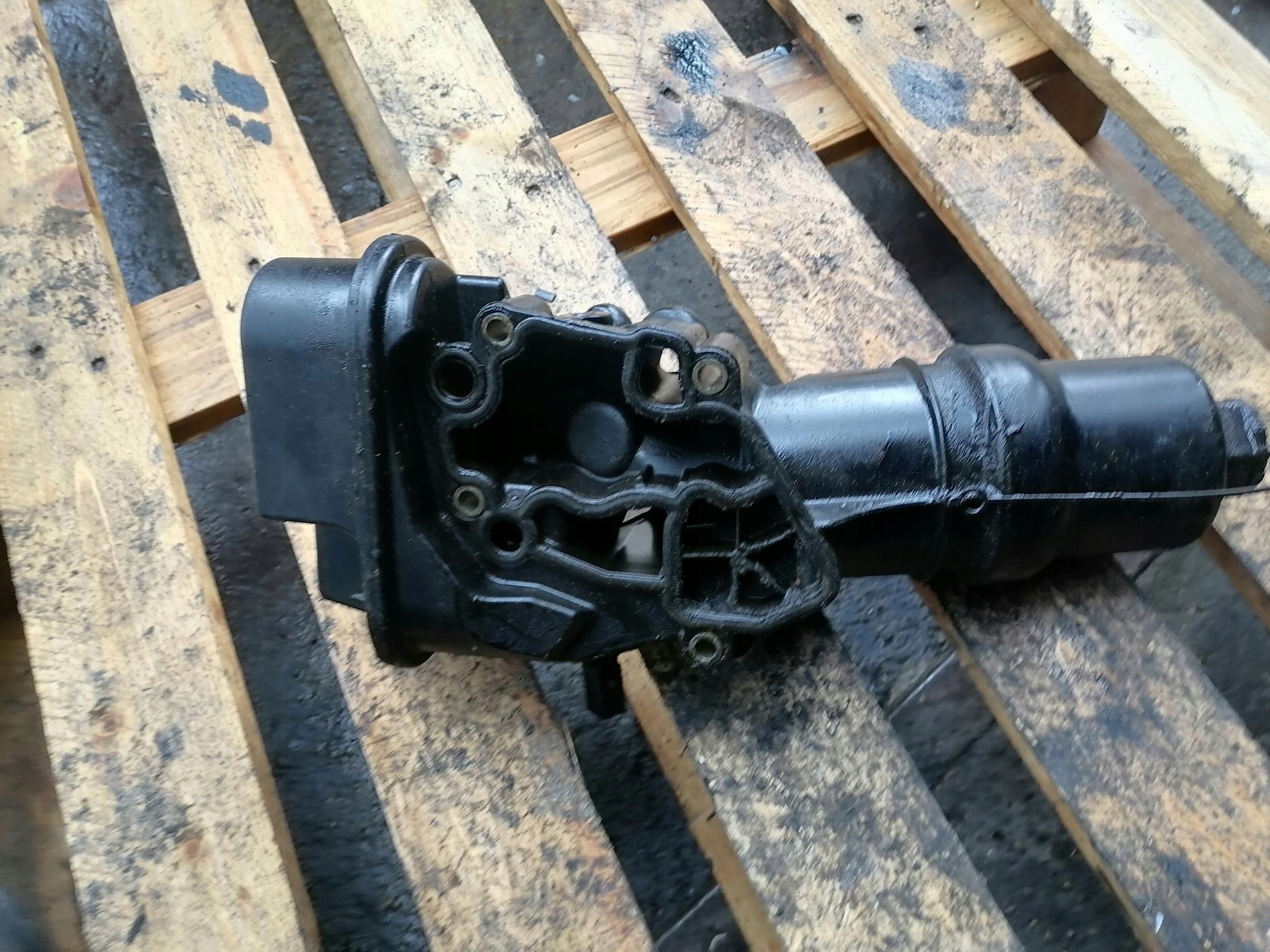 Ölfiltergehäuse AUDI 2.0 TFSI 06E115397 F