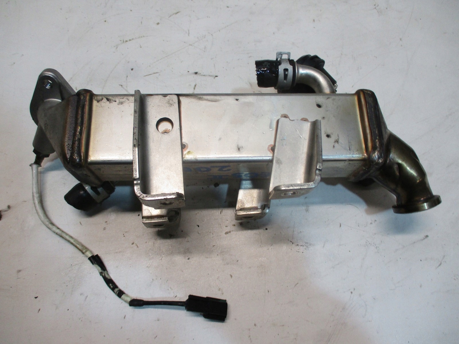 РАДИАТОР ВЫХЛОПНЫХ ГАЗОВ KOLEOS II 2.0 DCI 147355435R