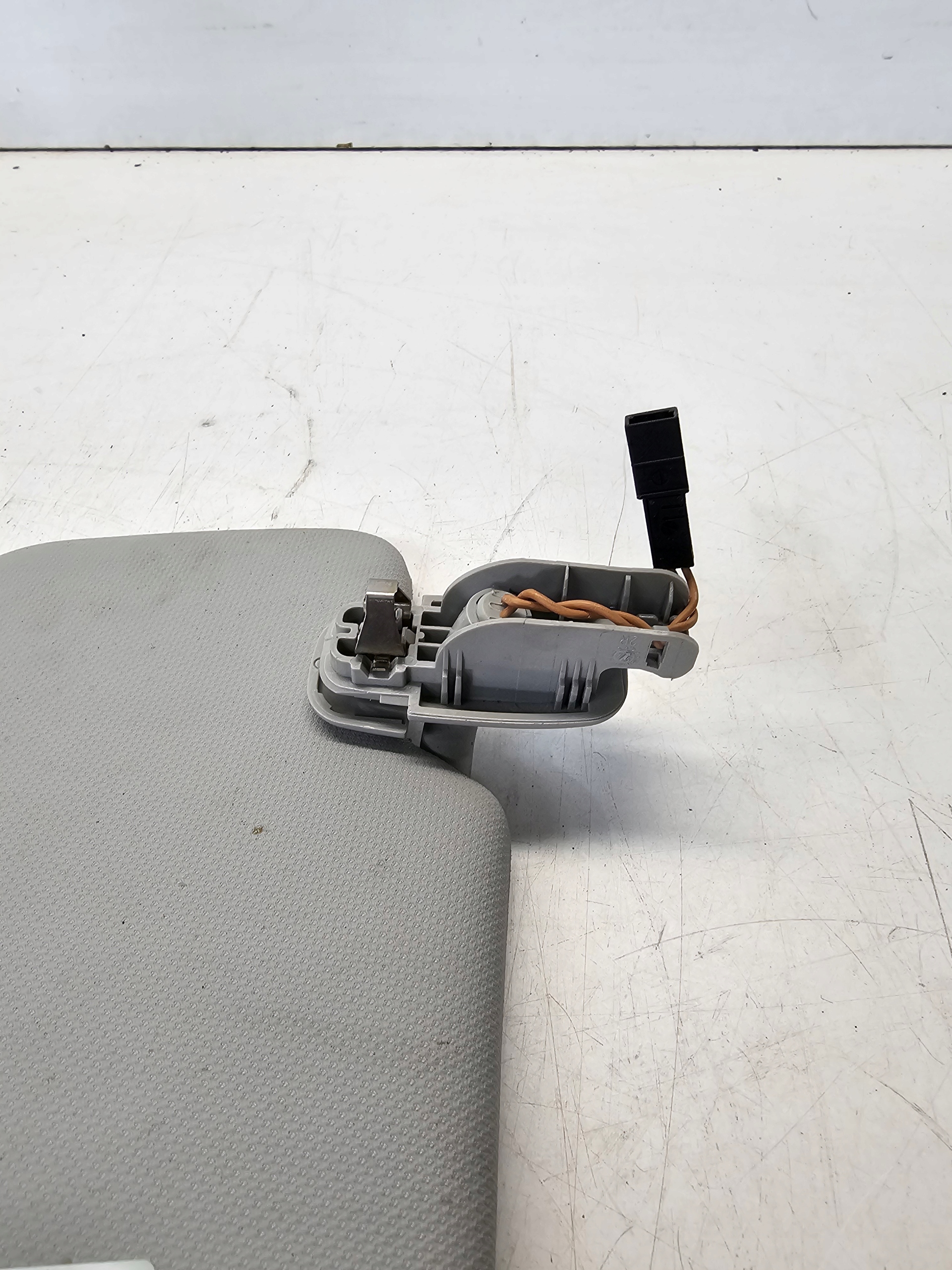 cover sun right AUDI A3 A4 B9 A5 8V5857552M FT9