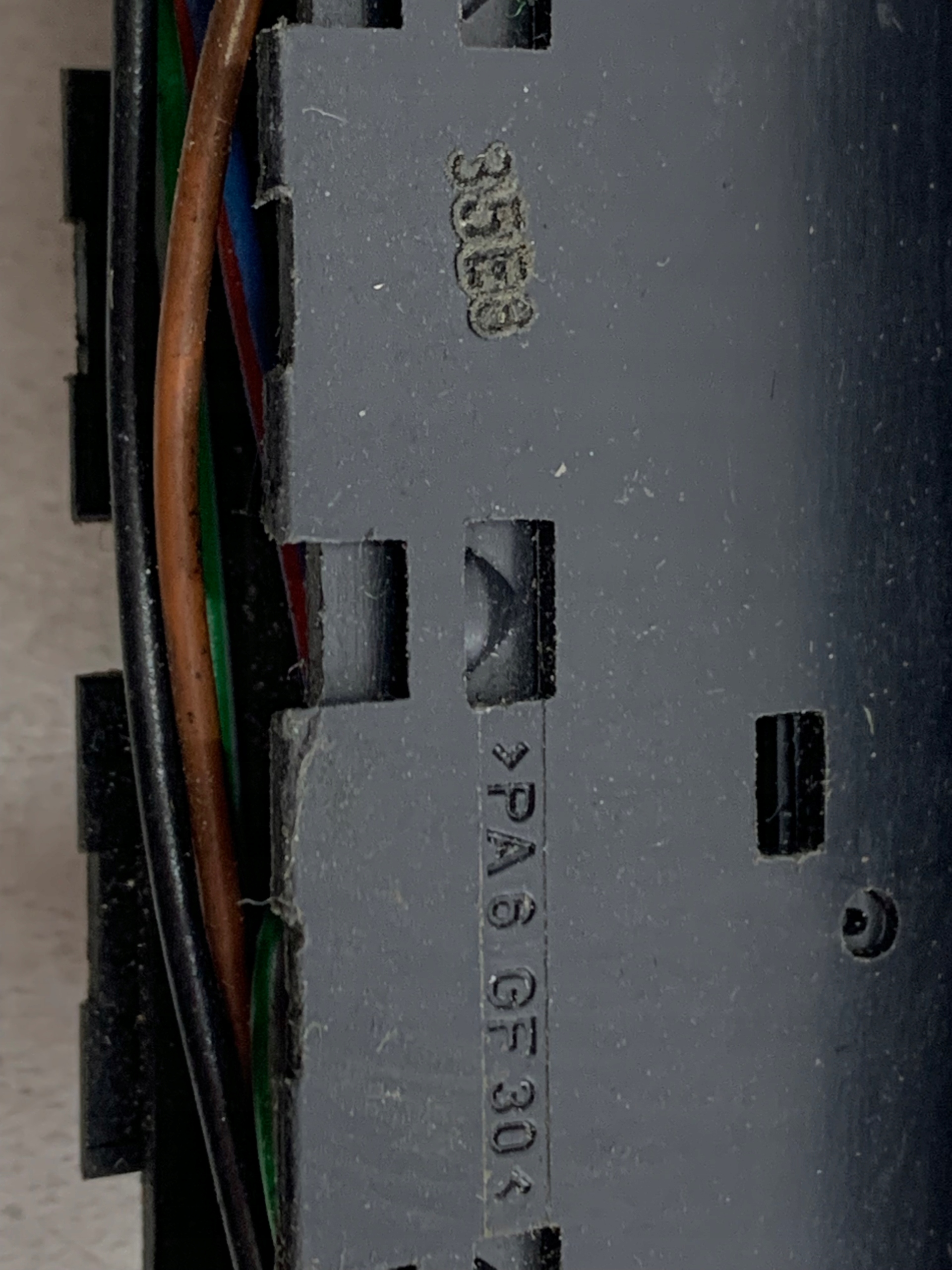 OPEL OMEGA B window control switch 4670401