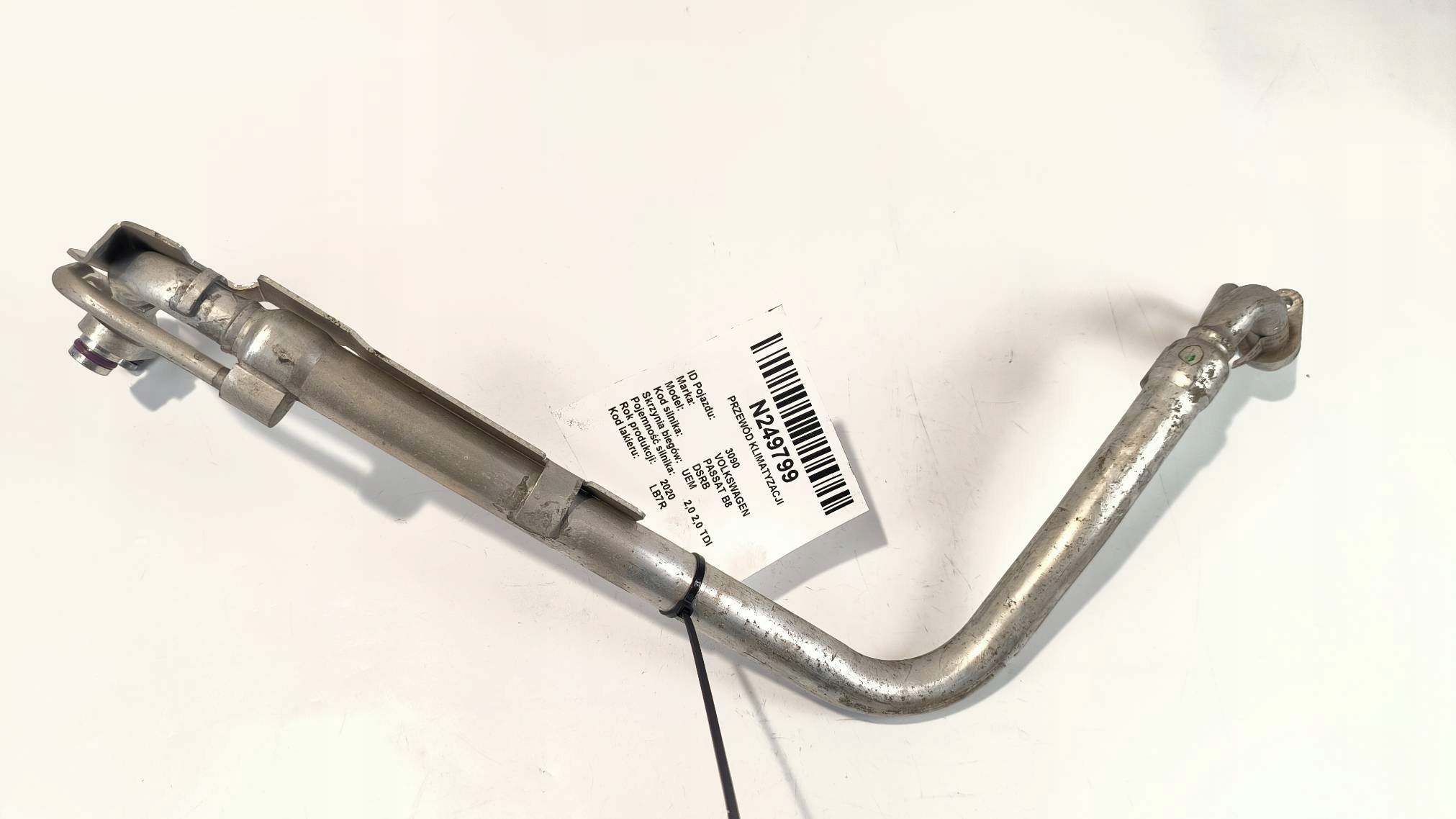 prijenos klimatizacije 5WB816738F VOLKSWAGEN PASSAT B8