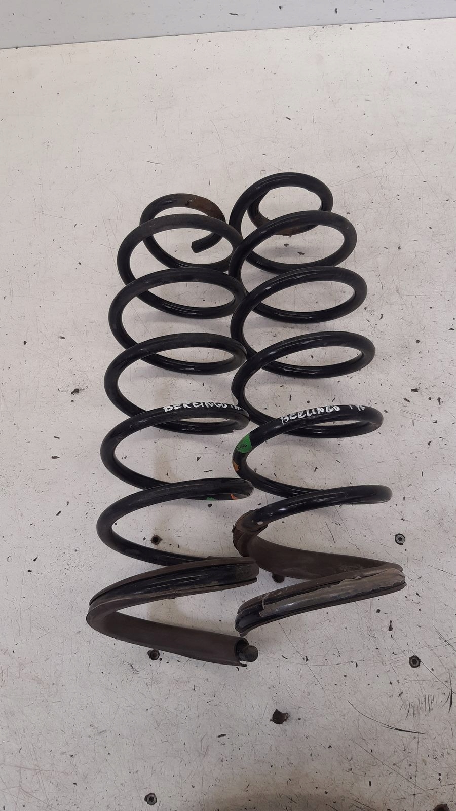 spring rear part rear Citroen Berlingo III 1,6 HDI