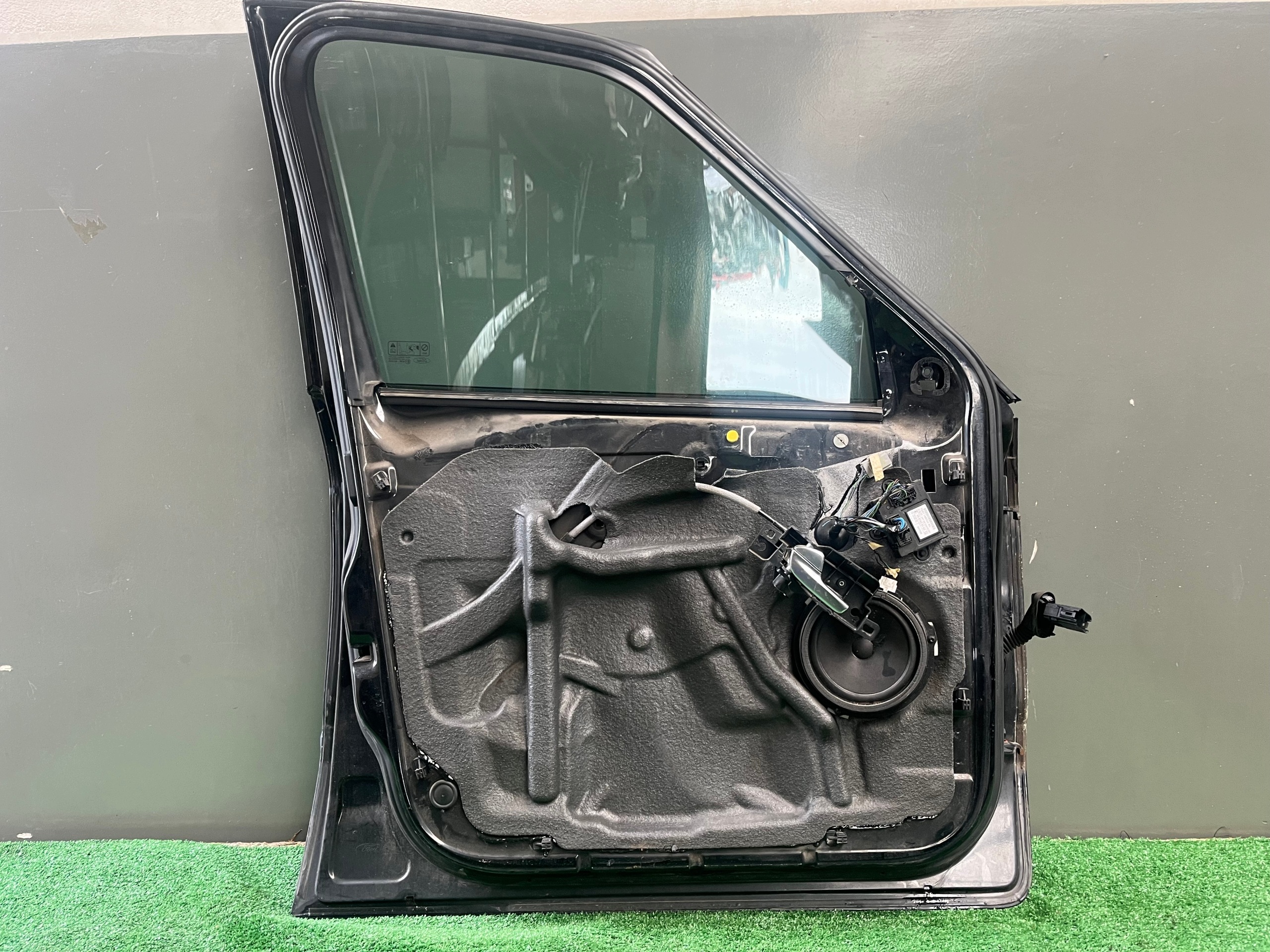 door left front FORD S-MAX KOD LAKIERU G6