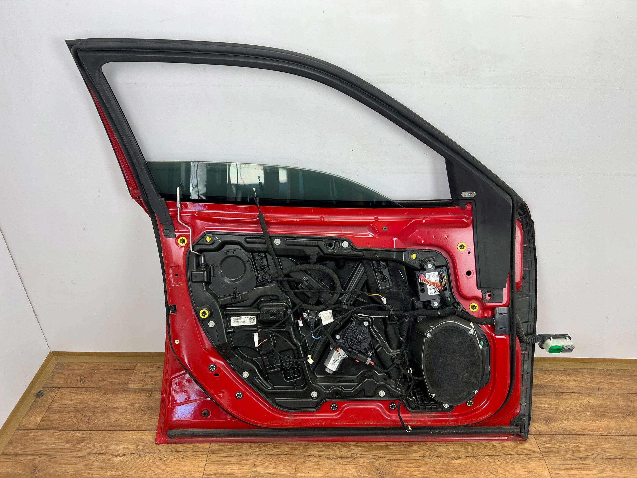 door front left Dodge Charger 2015+