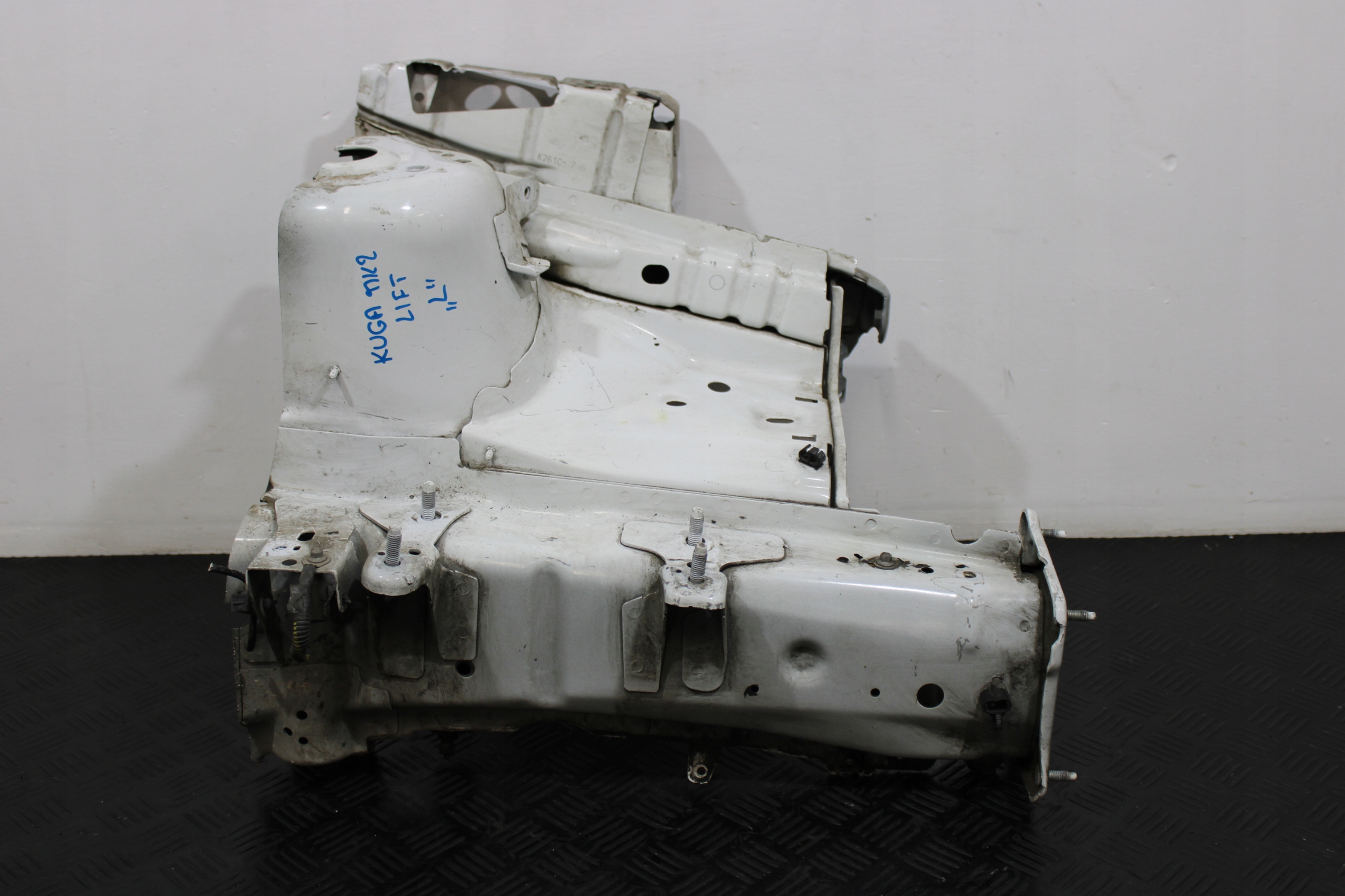 quarter quarter FARTUCH left front FORD KUGA MK2