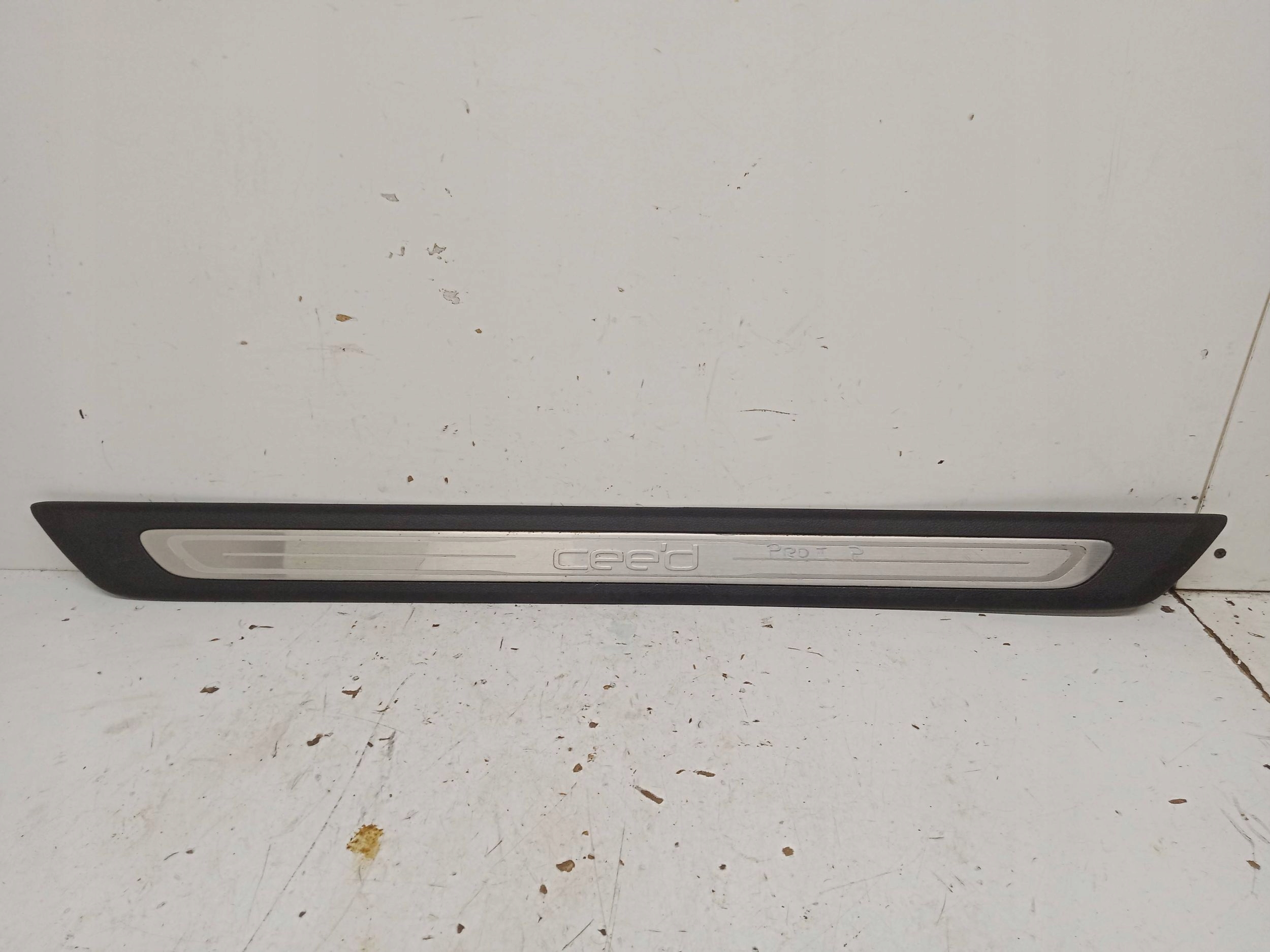 KIA PRO CEED 2 II GT moulding threshold right cap for threshold right 85882A2101