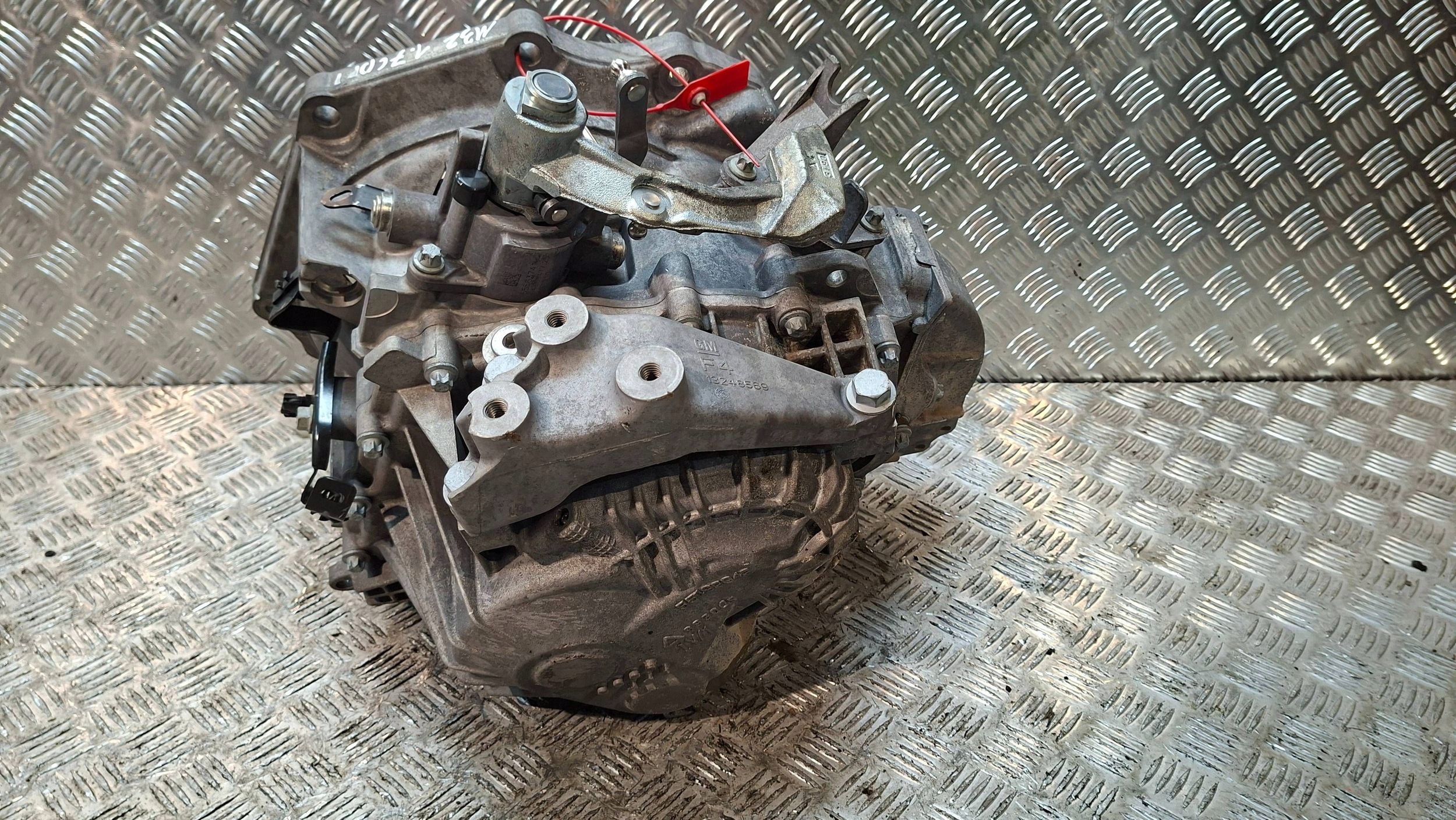 Getriebe M32 OPEL ASTRA H ZAFIRA B 1.7 CDTI 2005