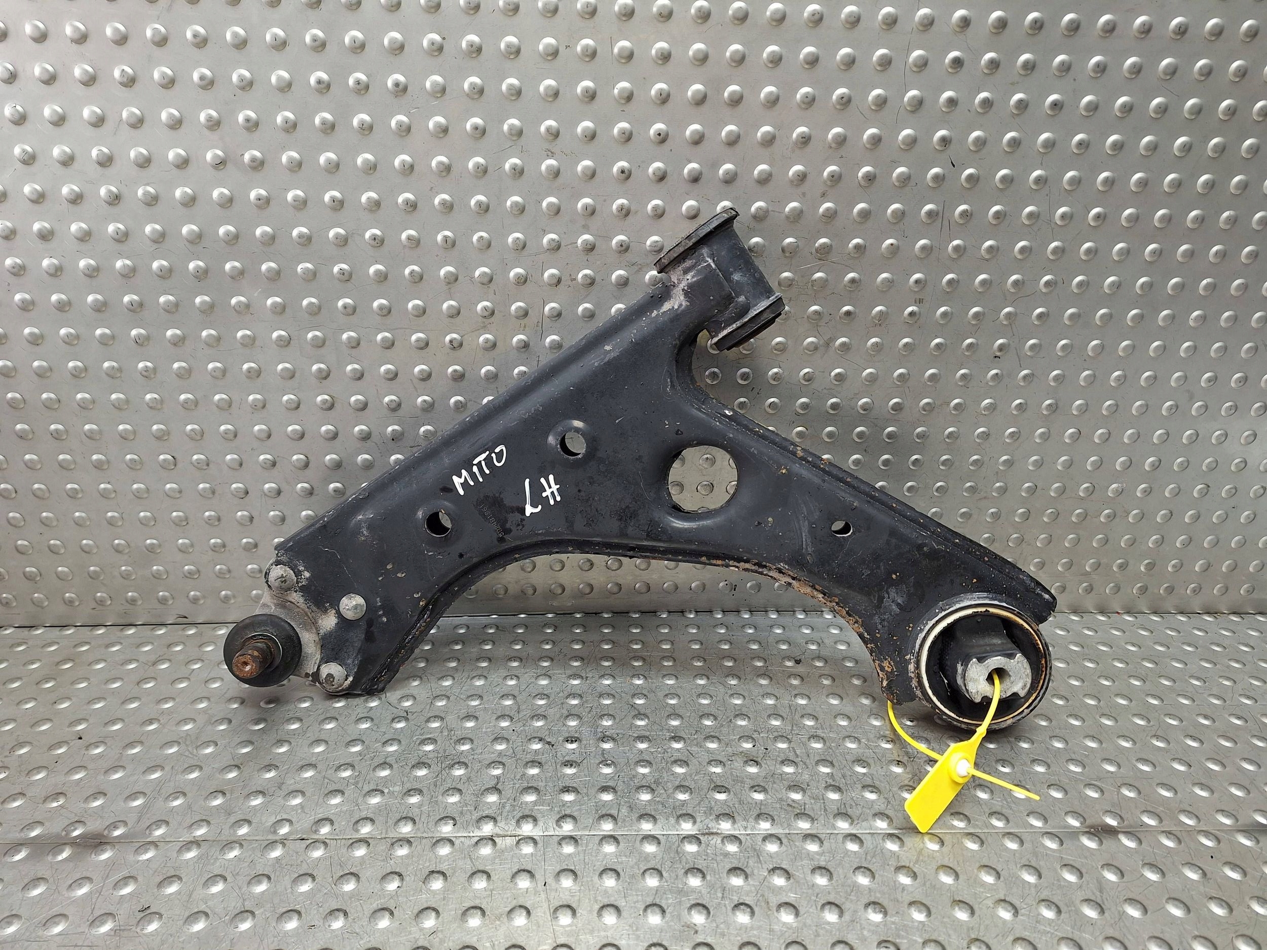 arm left front ALFA ROMEO MITO 08-18