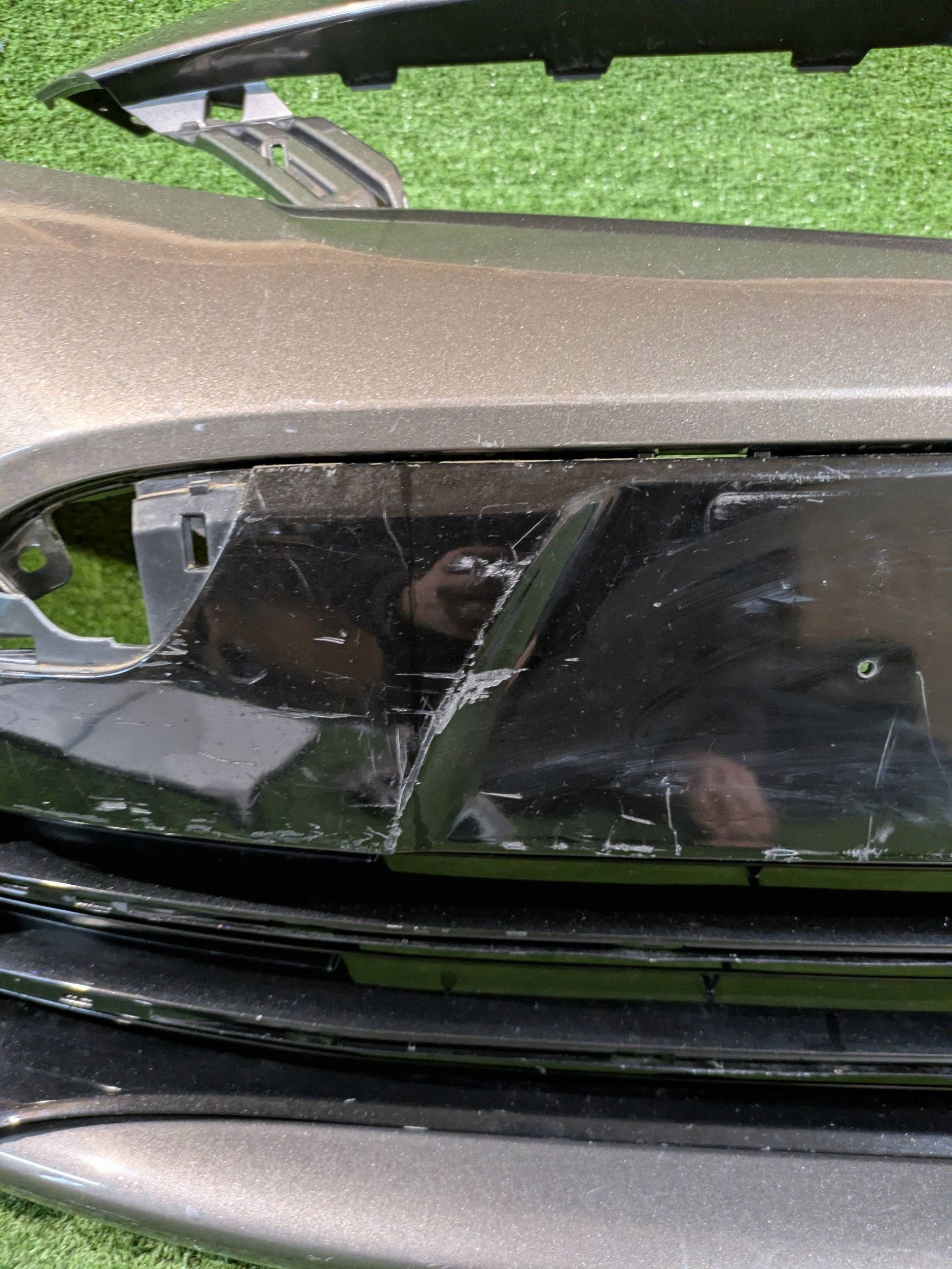front bumper front TOYOTA VERSO LIFT 13-18 NR.Z9093