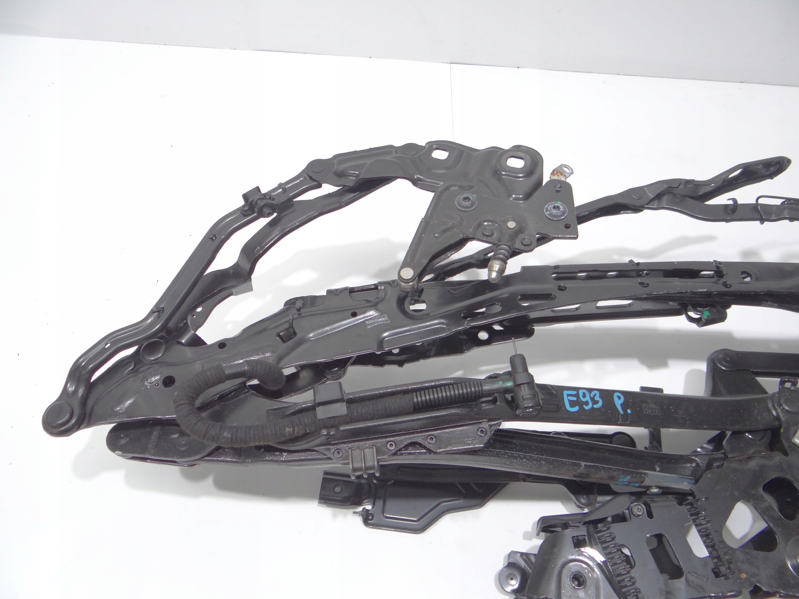 mechanism lifting roofs hinge right BMW E93