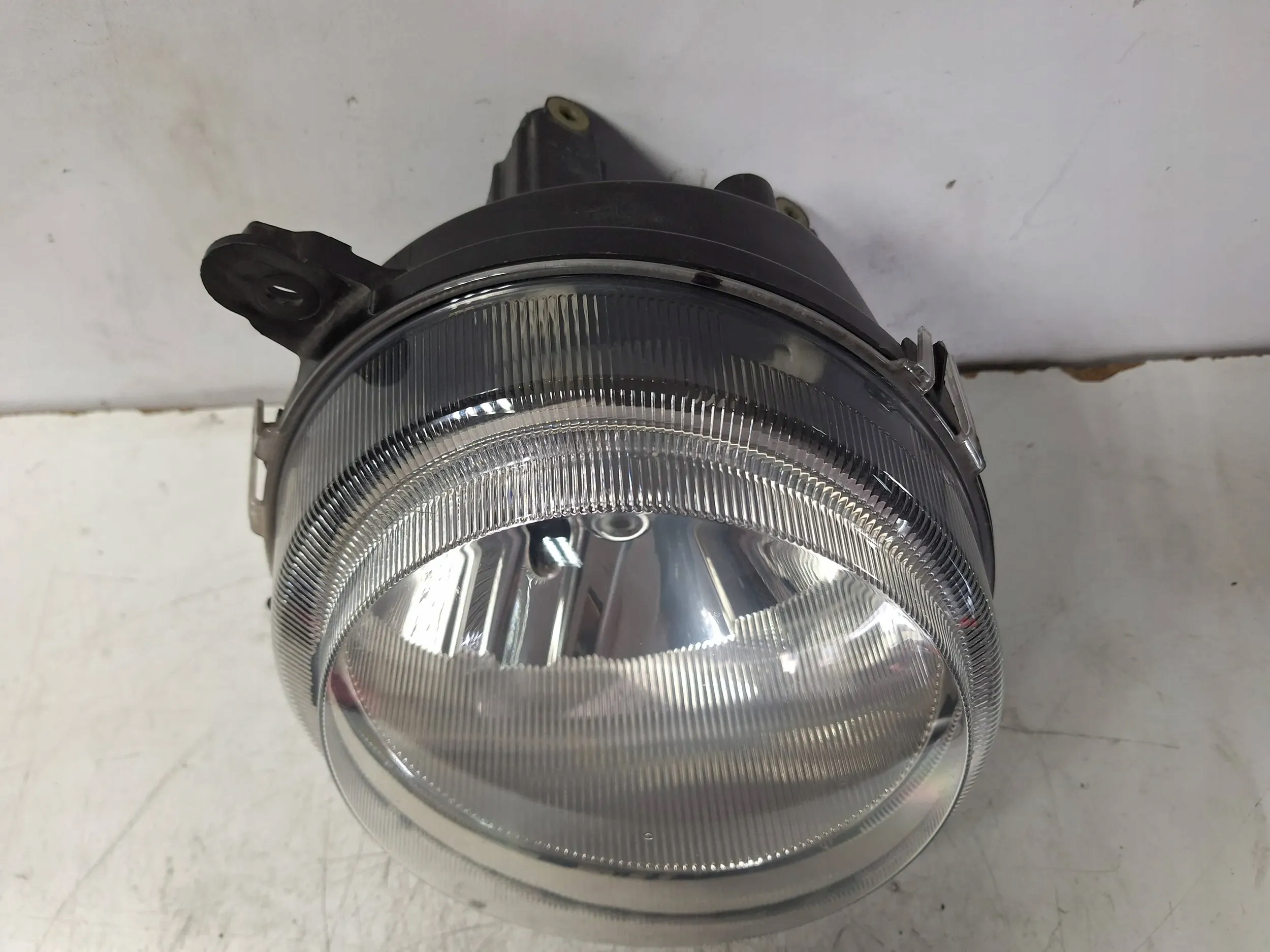 light front right Jeep Compass and 06-11 EU