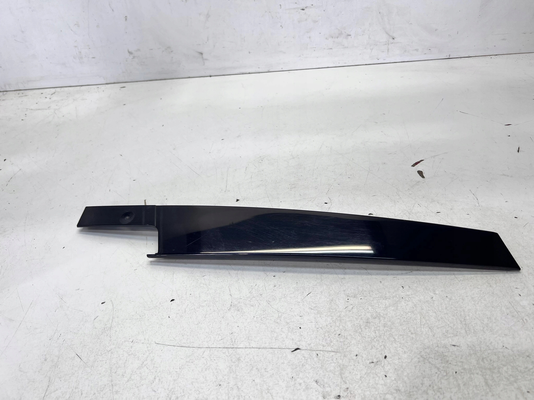 cap cover SLUPKA left front AUDI A4 B8 8K0837901M POLYSK