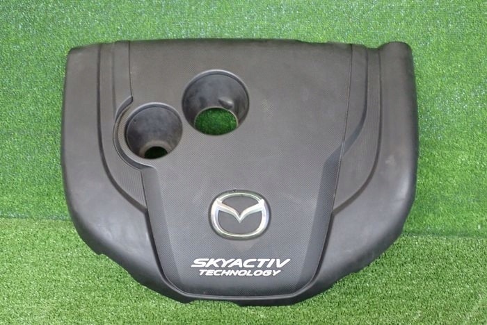 MAZDA CX-5 CX5 2.2d 12-17 cover for engine