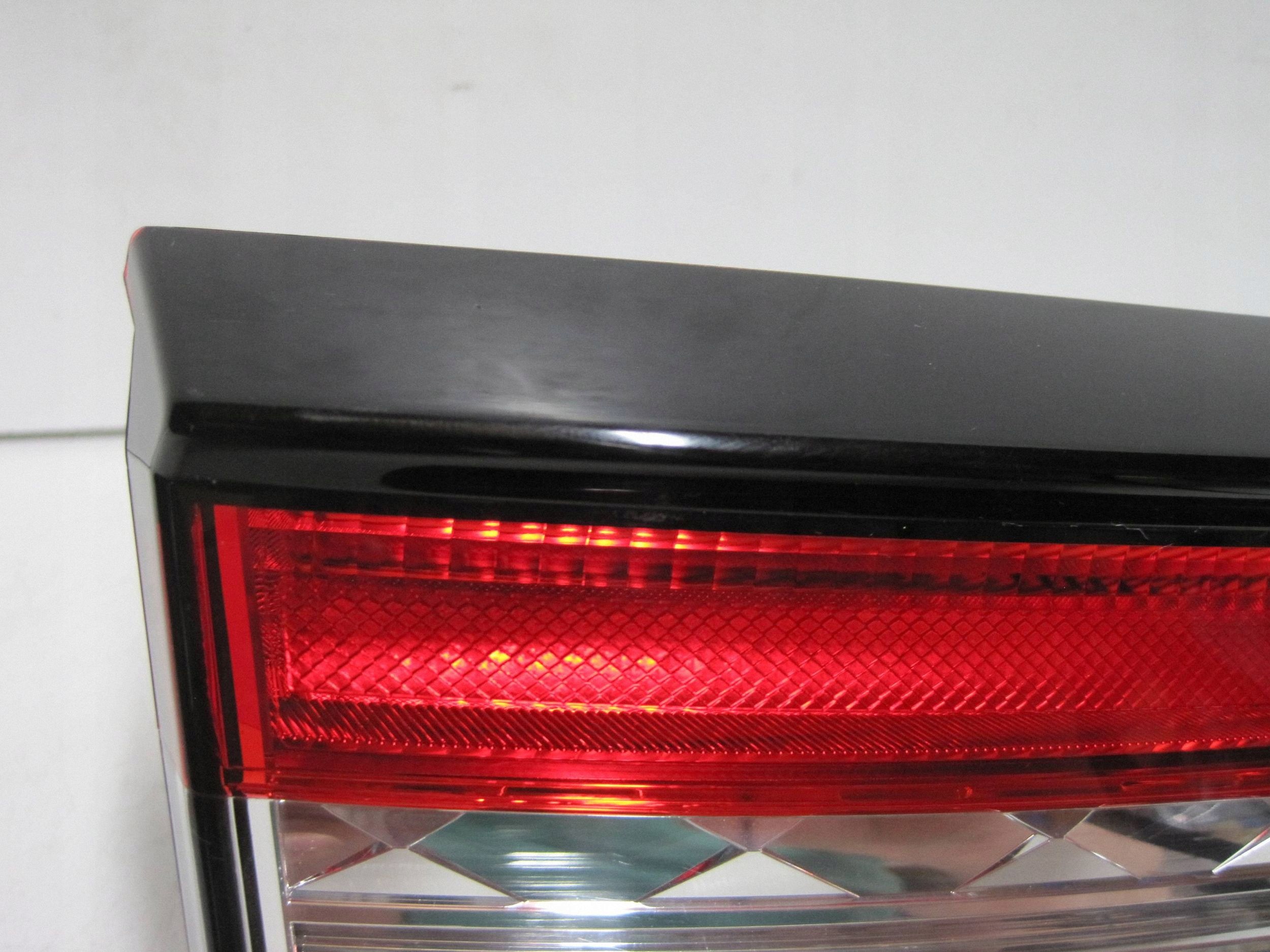 light rear to the bonnet left CITROEN DS3 CROSSBACK 9836711380