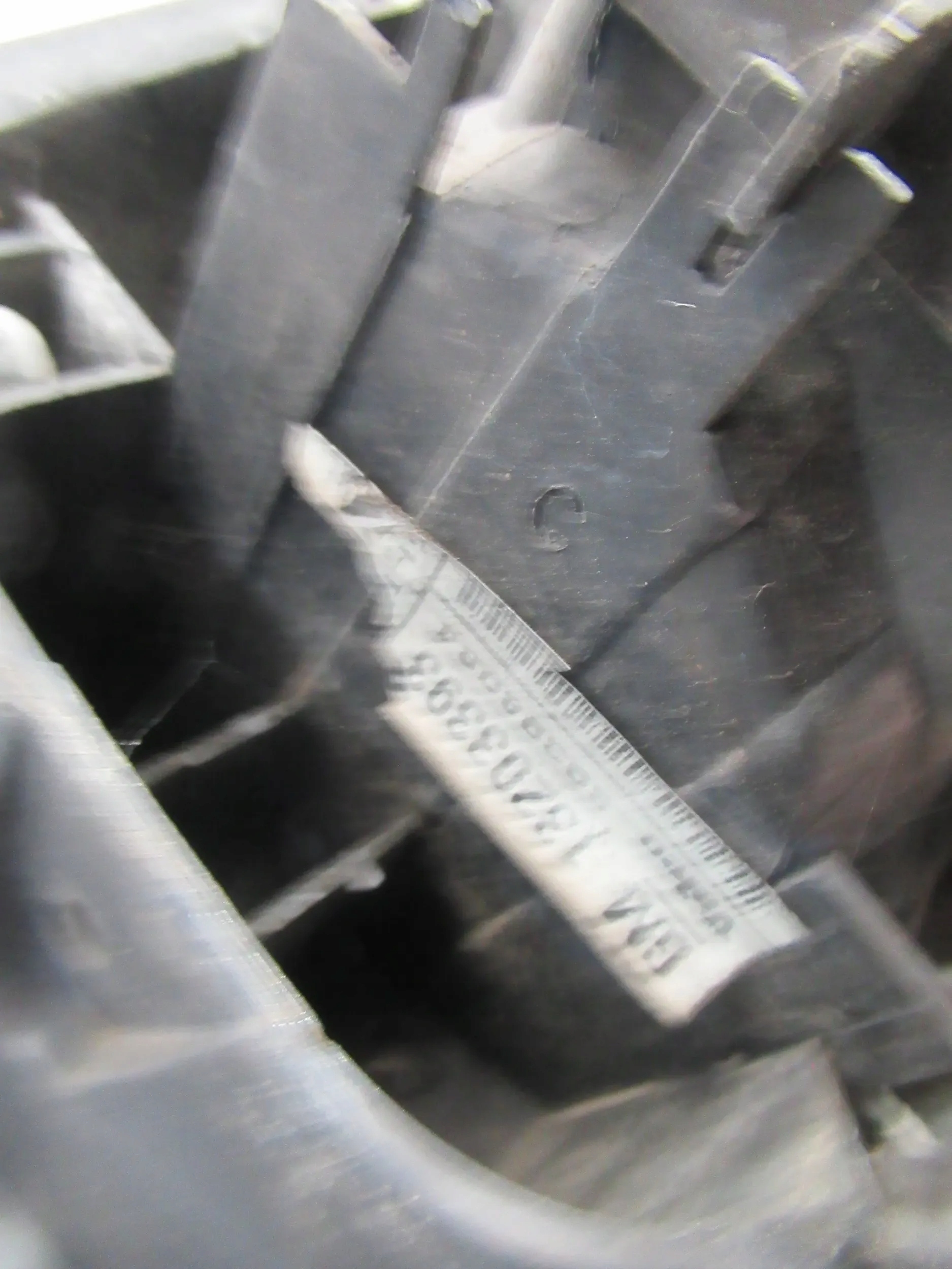 фонарь левый 13203393 opel Meriva A