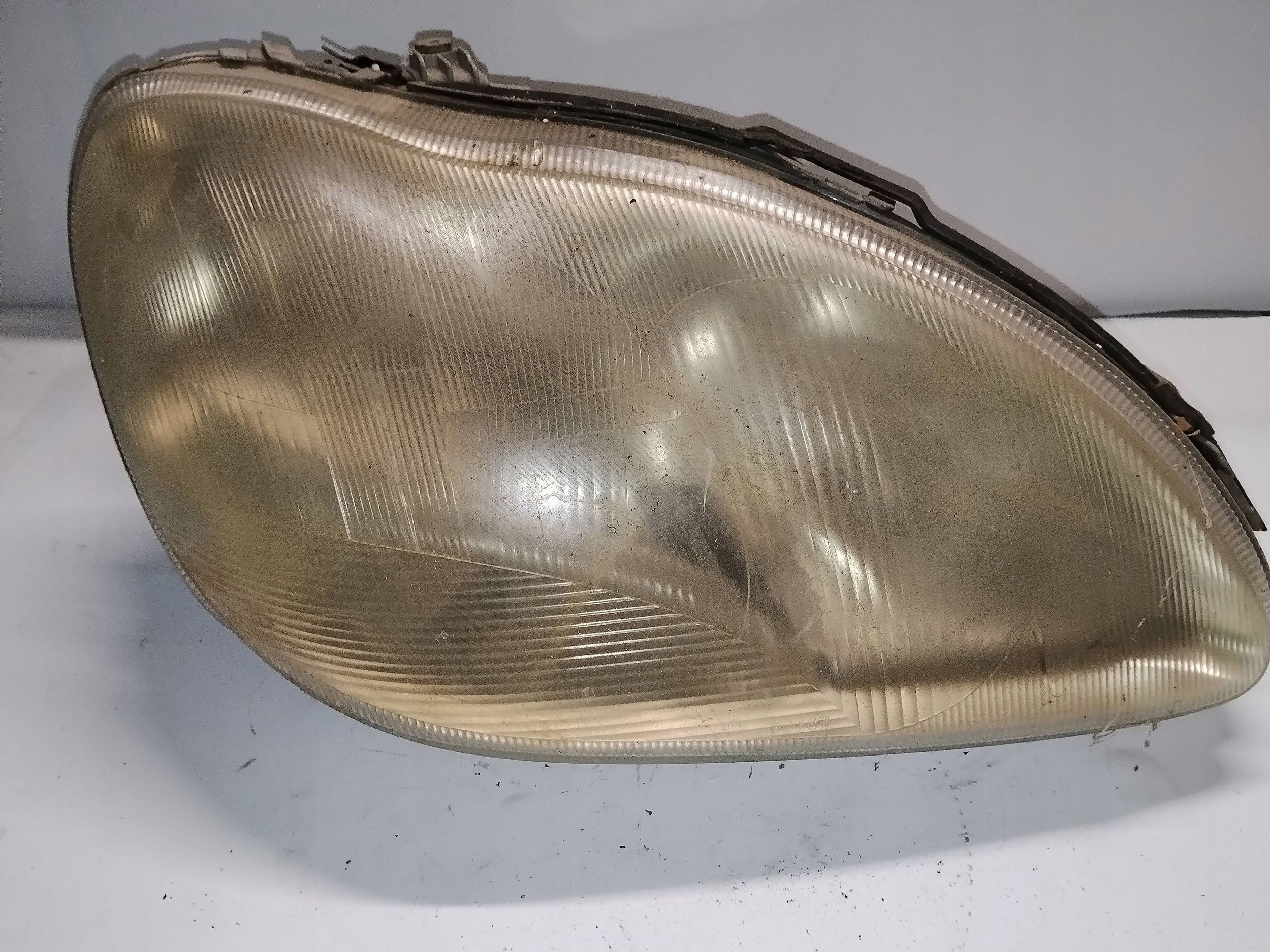 Reflektor light right front Mercedes-Benz S W220 A2208200861