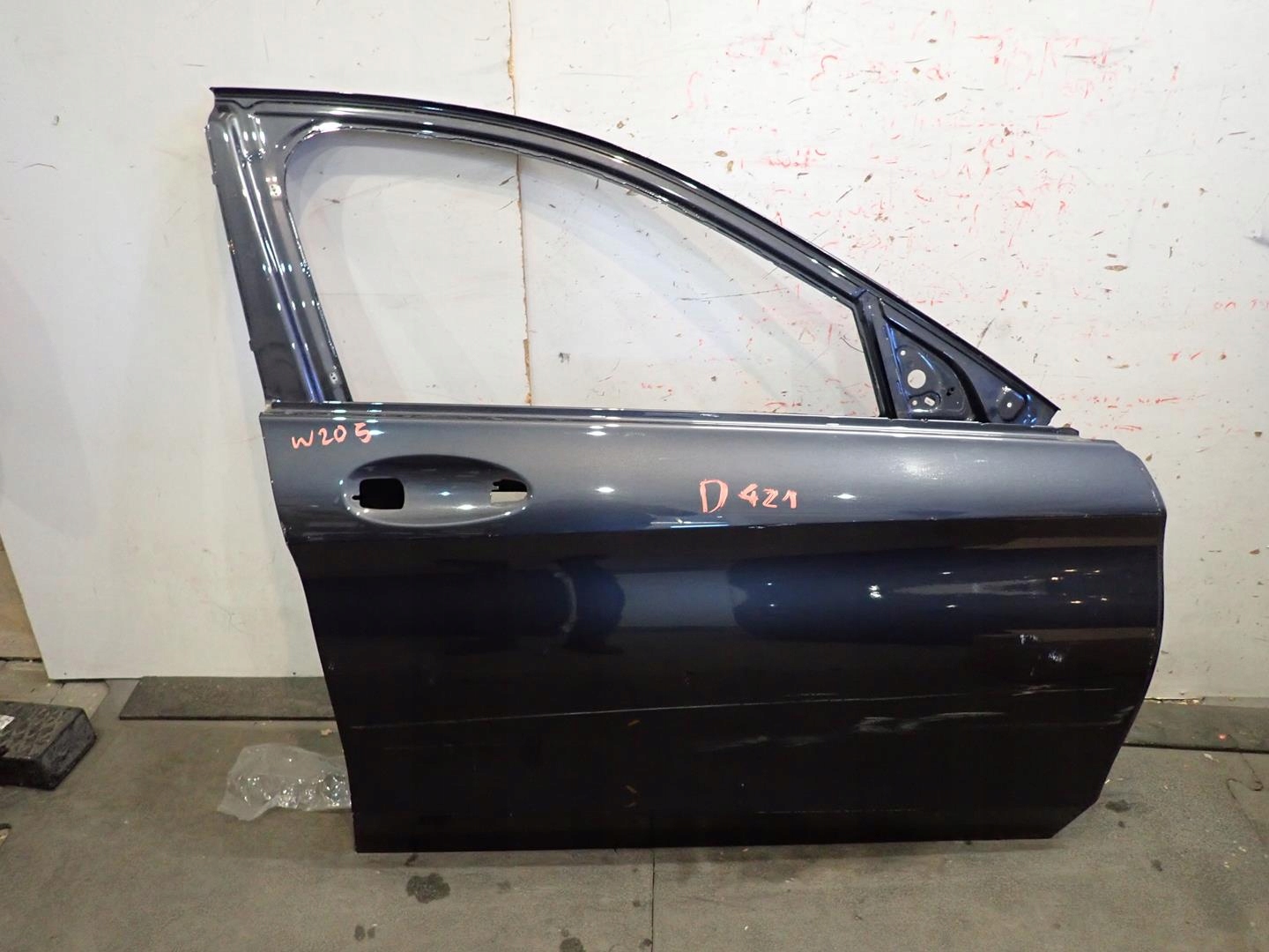 door front front right MERCEDES C-KLASA W205 2014