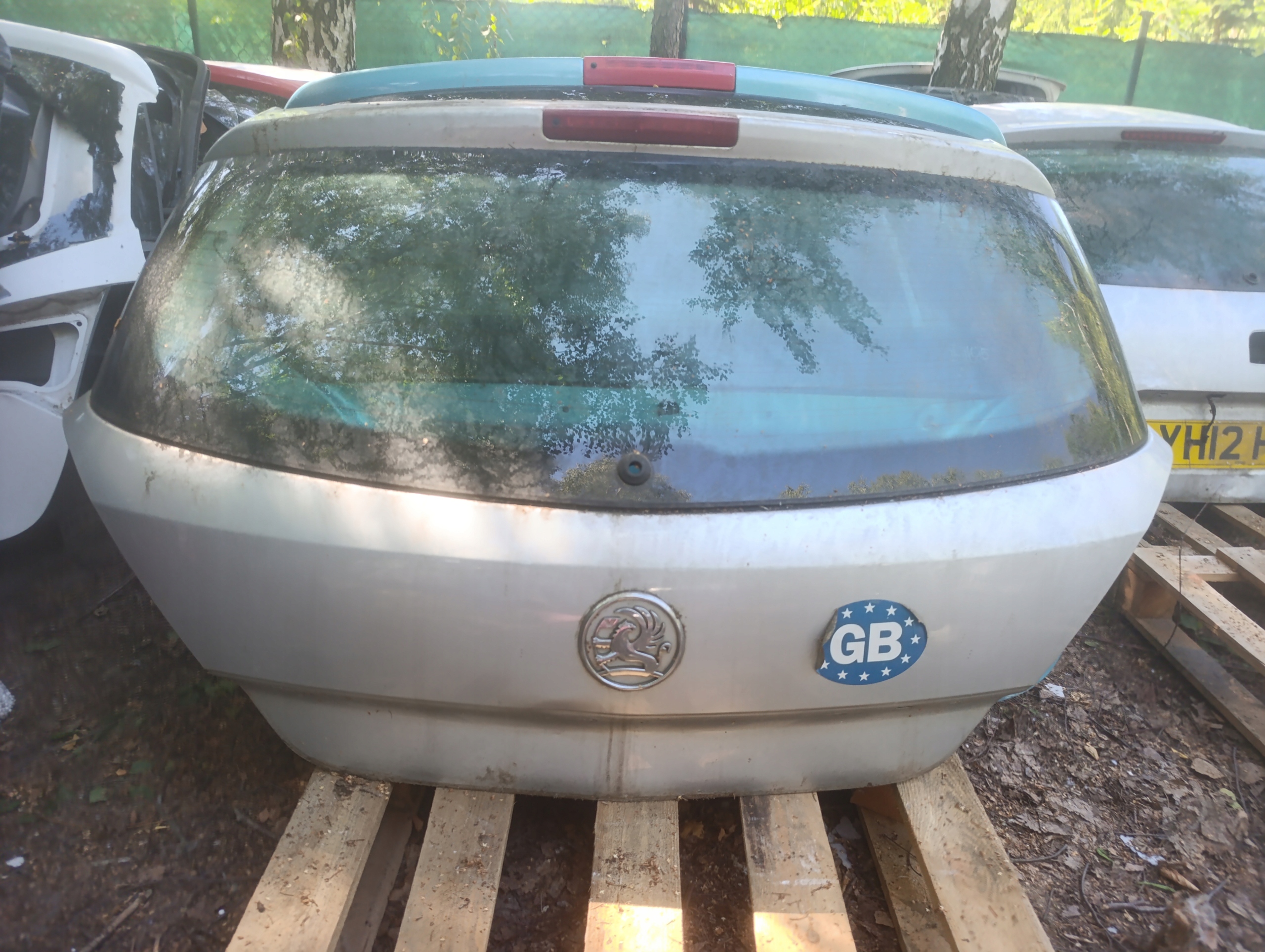 boot door rear opel astra h HB Z157