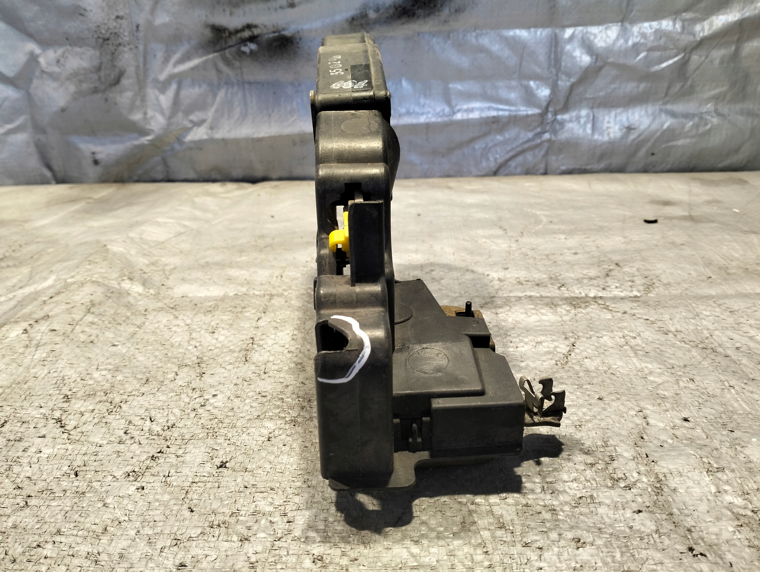 lock door right front VOLVO V40 3PIN EU