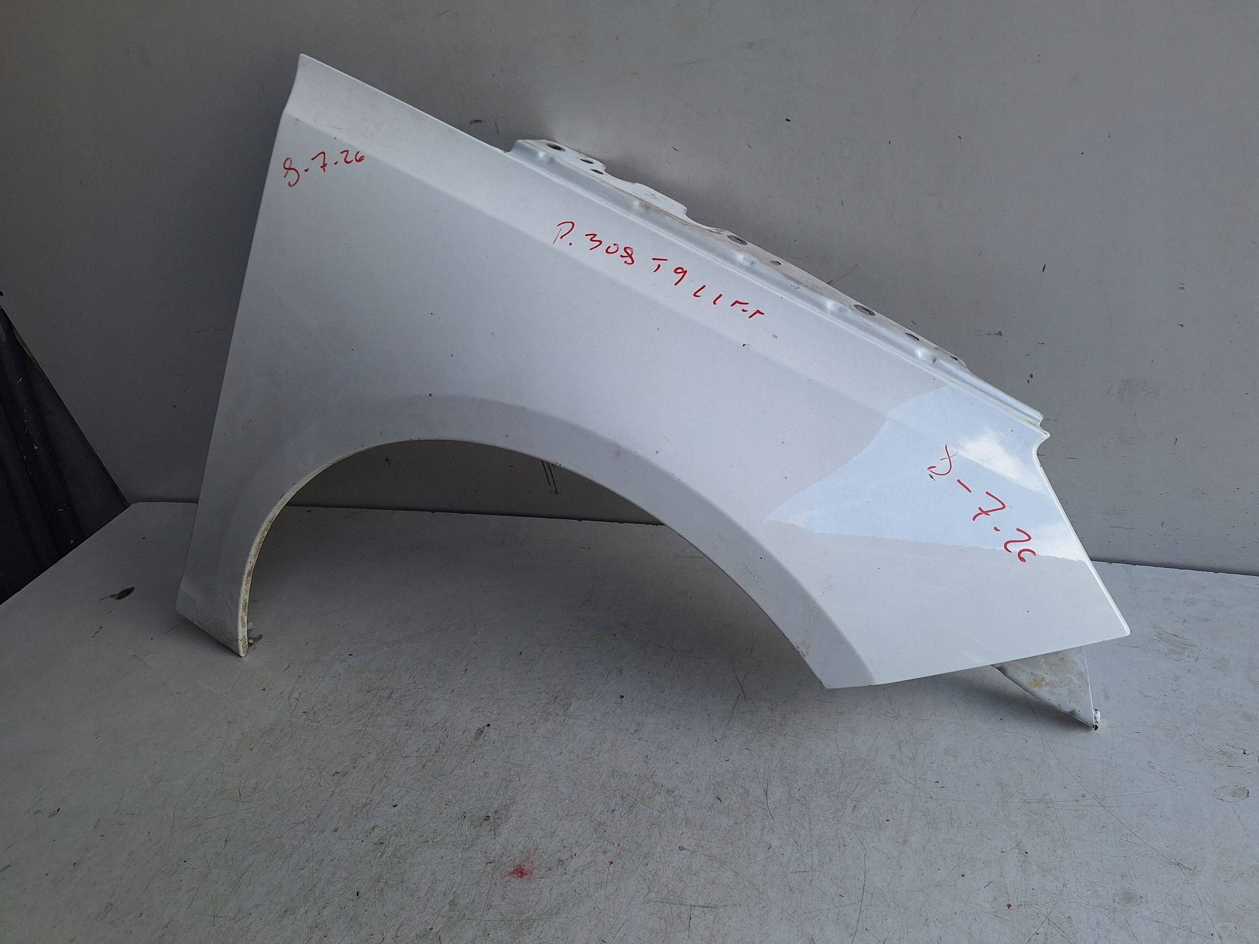 PEUGEOT 308 T9 LIFT 17-21 parafango Destra