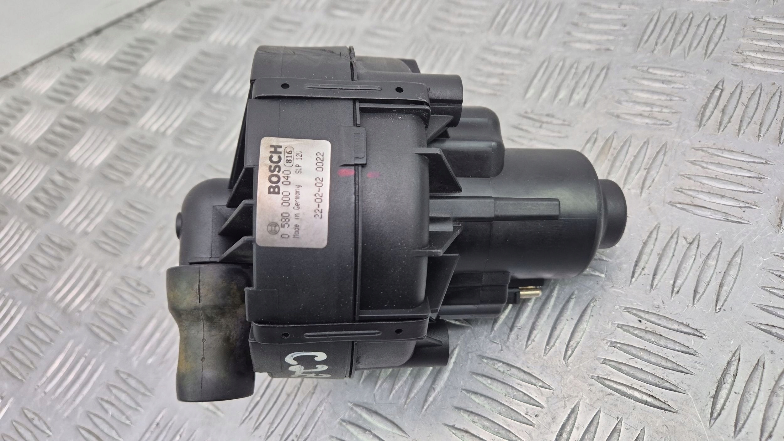 Mercedes E200 CGI W212 Pumpe luft wtornego M271.860 0580000040