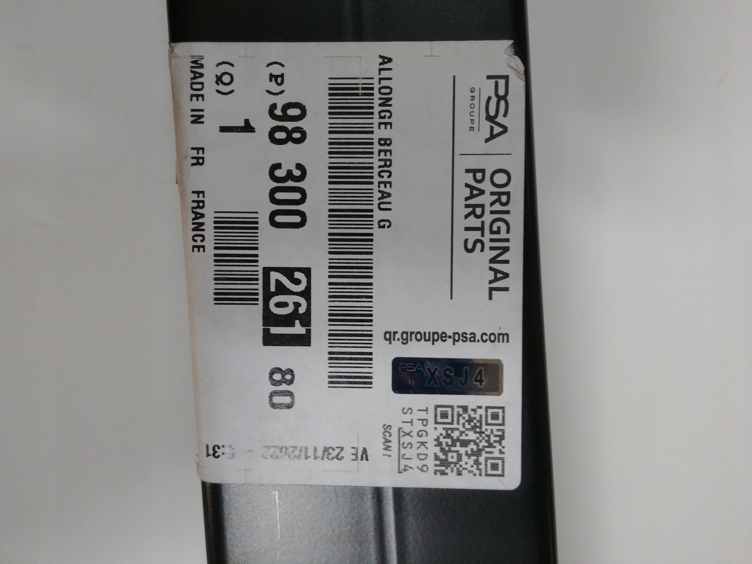 ПОДРАМНИК ПЕРЕДНЕГО ЛУЧА 9830026180 НОВЫЙ