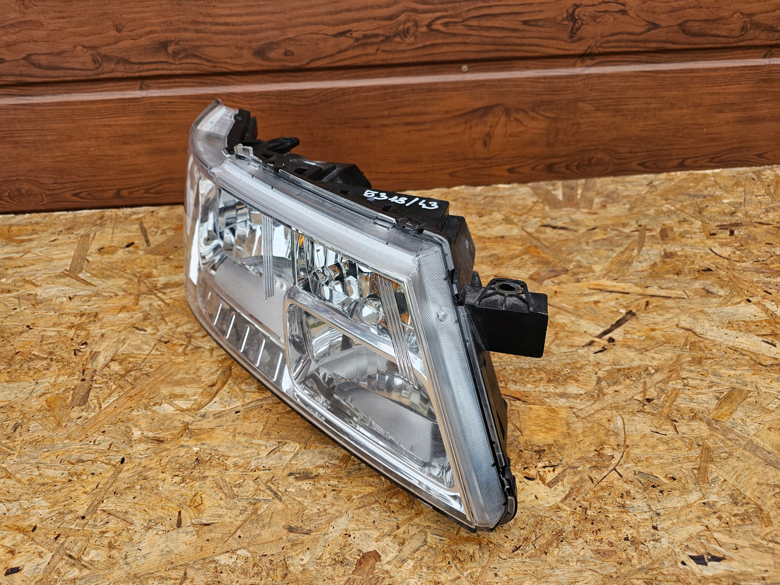 DODGE JOURNEY 08R- light right front front right europa reflektor