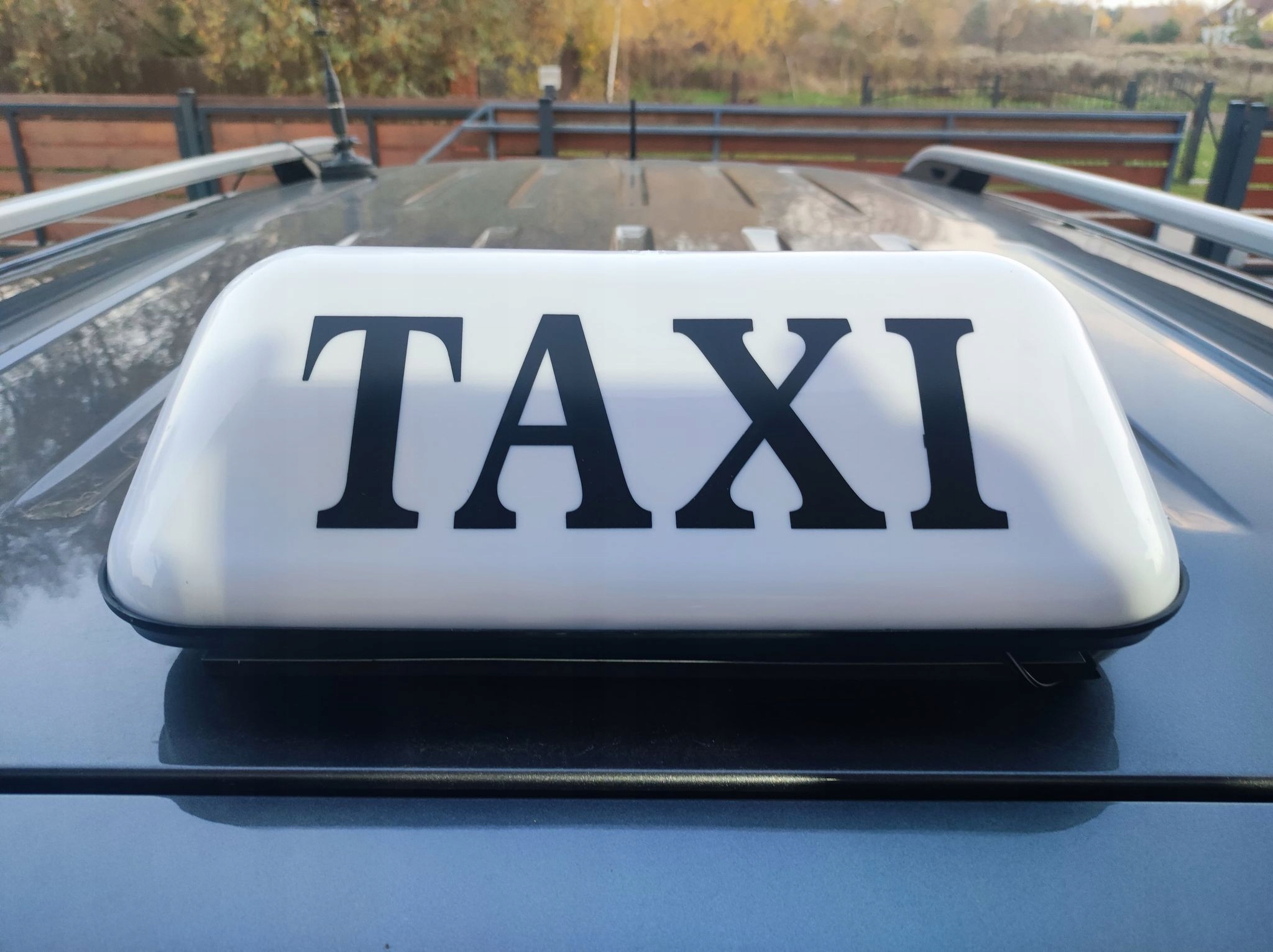 KOGUT SYGNALIZATOR LAMPA GAPA TAXI XL 6 MAGNESÓW Informacje dodatkowe żarówki w zestawie