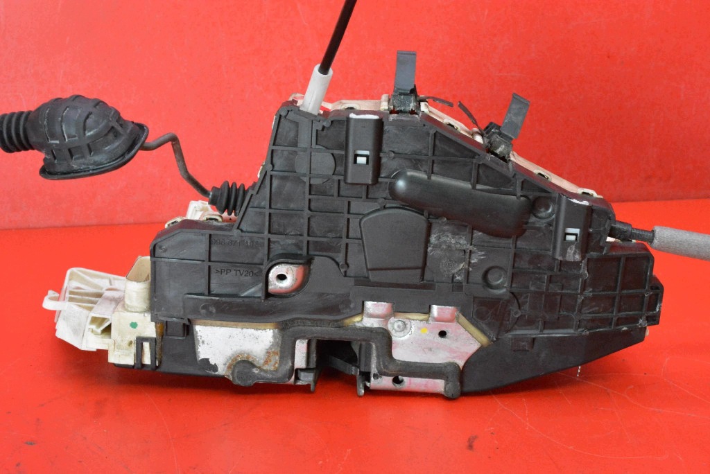 lock door left front front EU A2217200535 MERCEDES S-KLASA W221 05-09