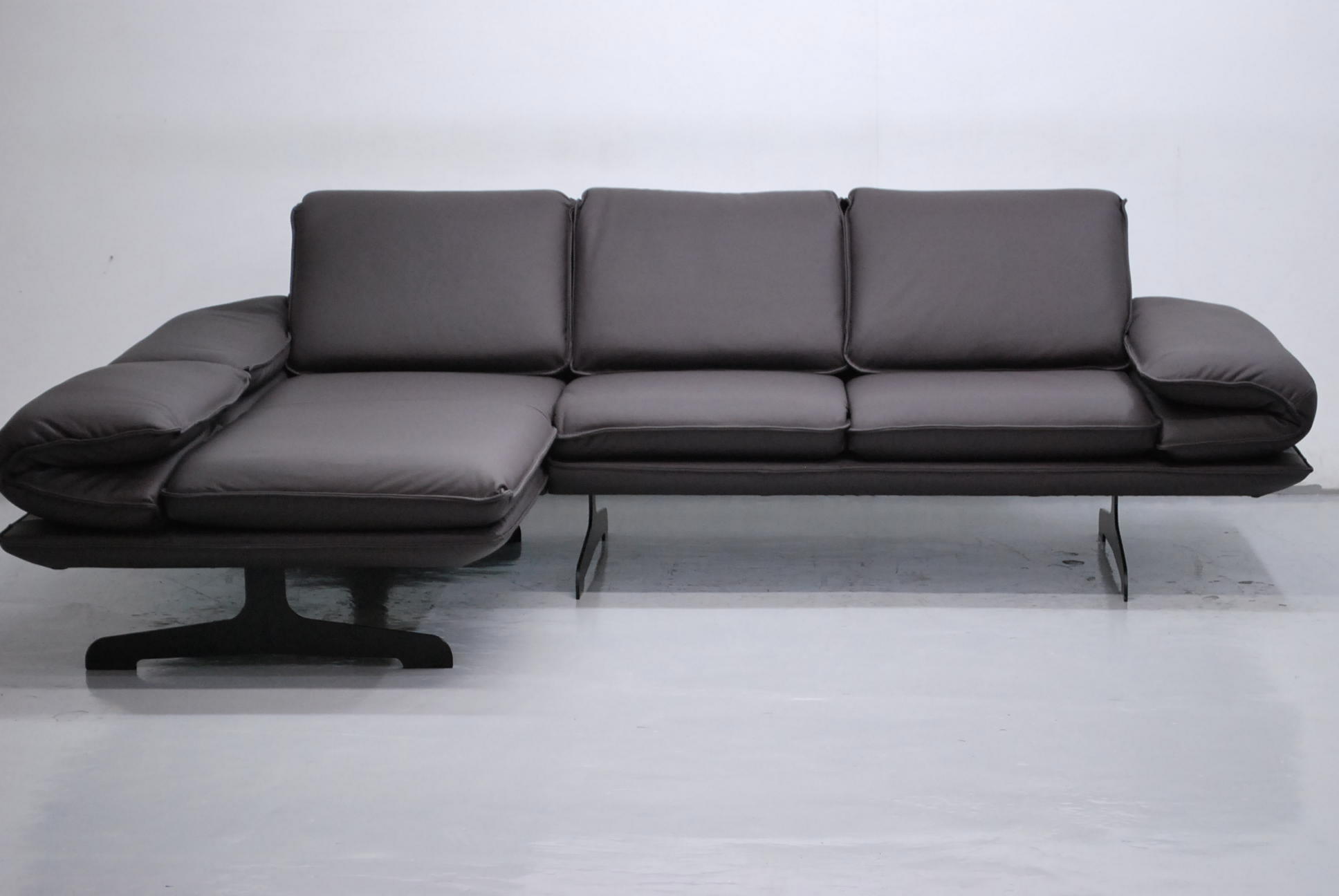 RUG DESIGN wielki NAROŻNIK regulowana wysokość kanapa rogówka skóra natural Kod producenta RUG