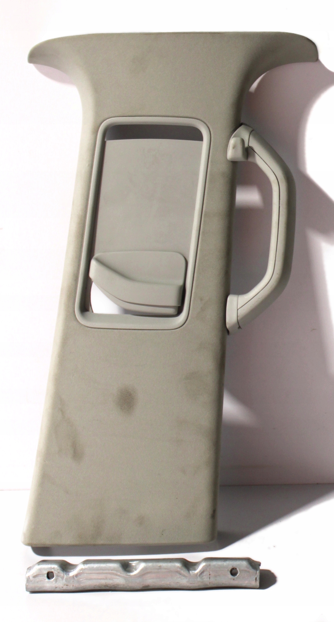 VW T5 T6 B-стійка кришка з ручкою і листовим металом праворуч