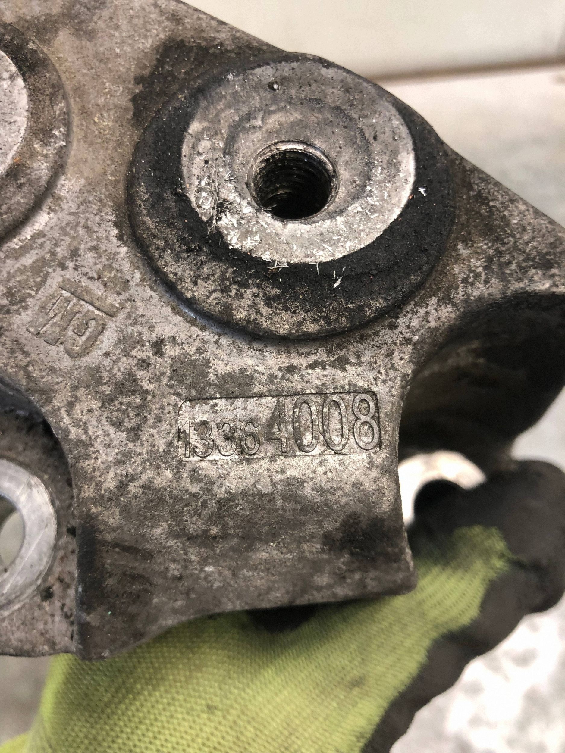 support gearboxes OPEL ASTRA K KOMBI 13364008