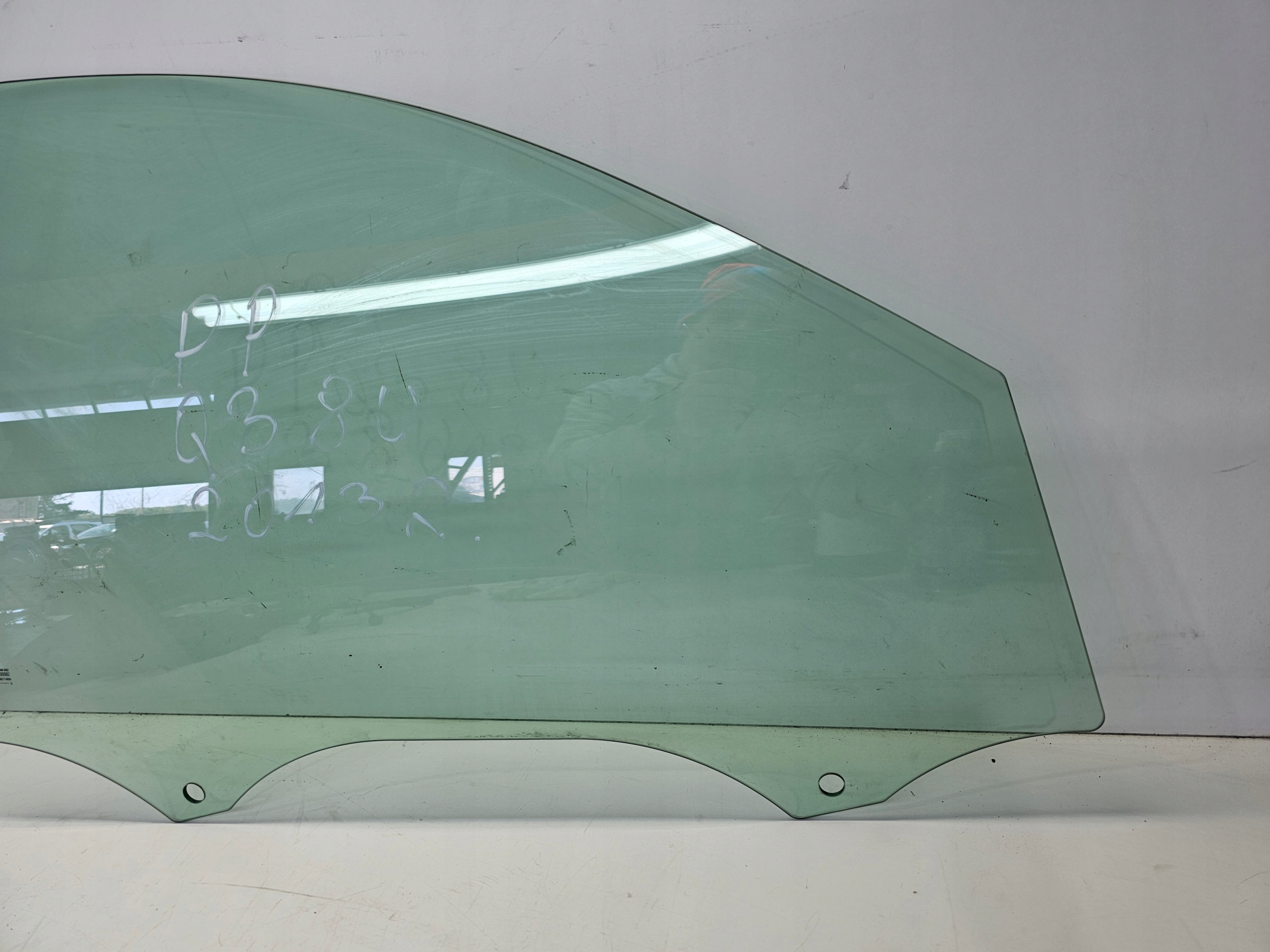 window side door right front AUDI Q3 8U 2013R