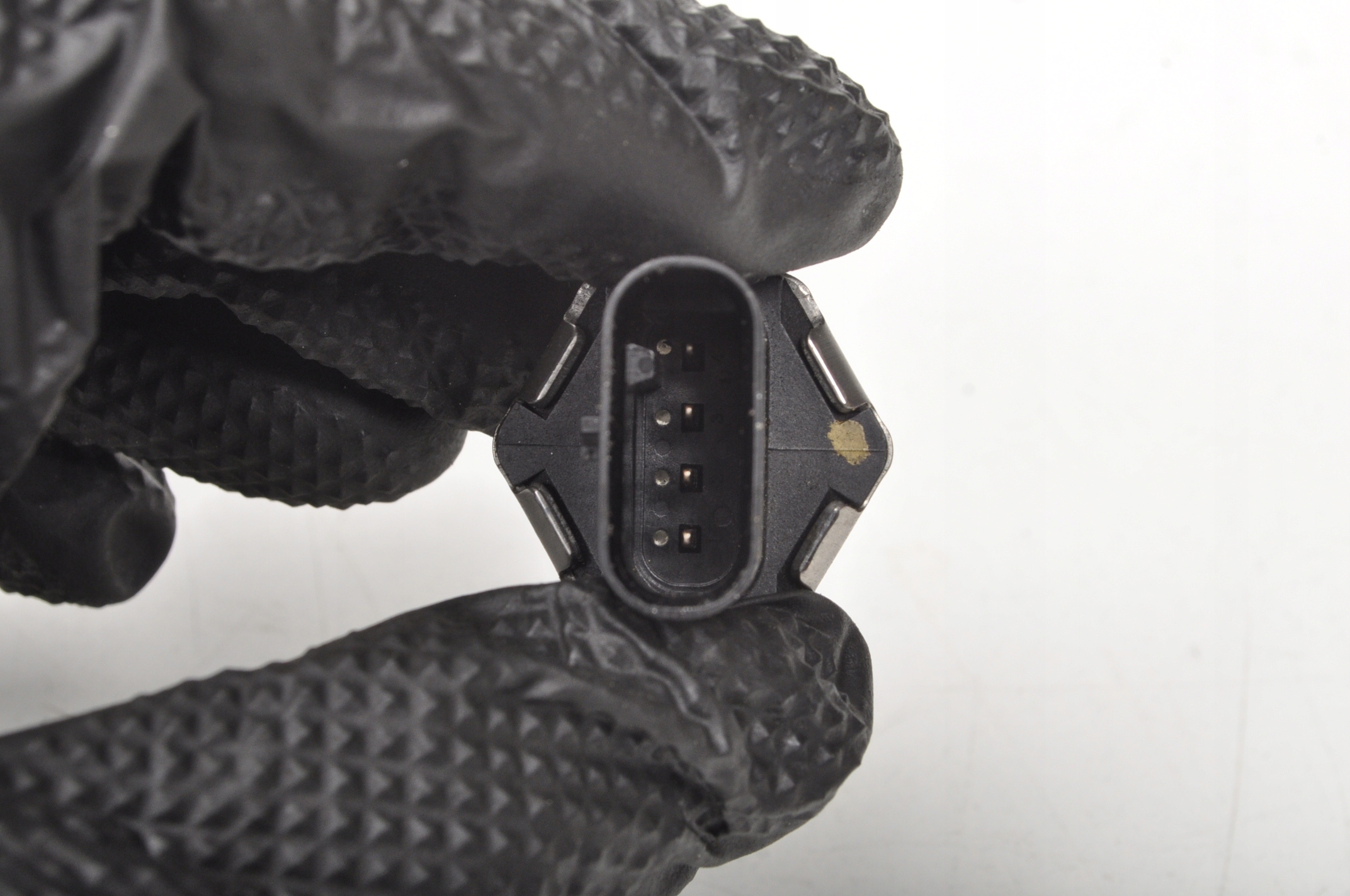 FORD FIESTA MK8 1 5 ST CZUJNIK CISNIENIA PALIWA Part number HX7G 9G756 AA