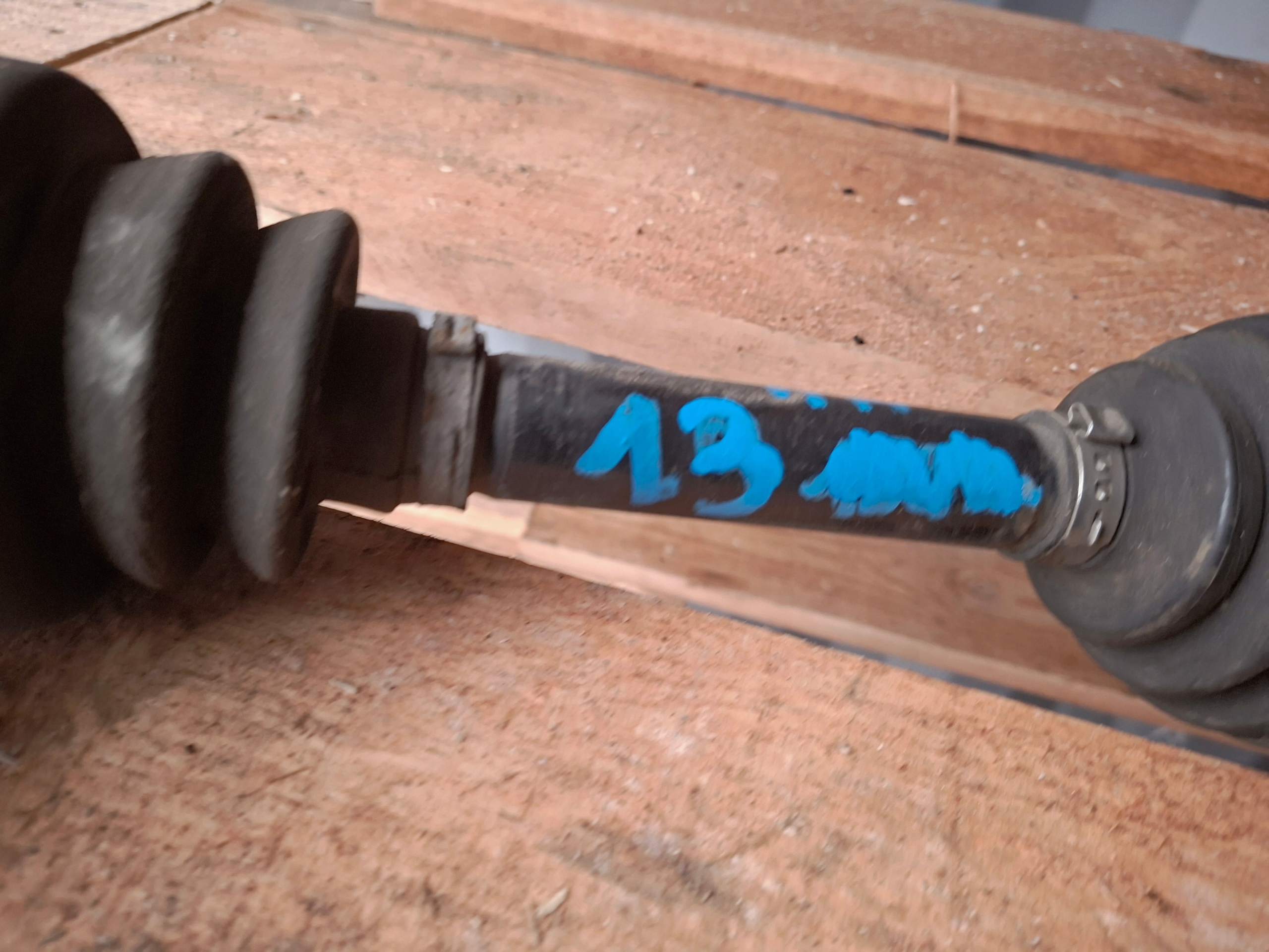 semi-axis left short. OPEL ASTRA H 1.3 CDT
