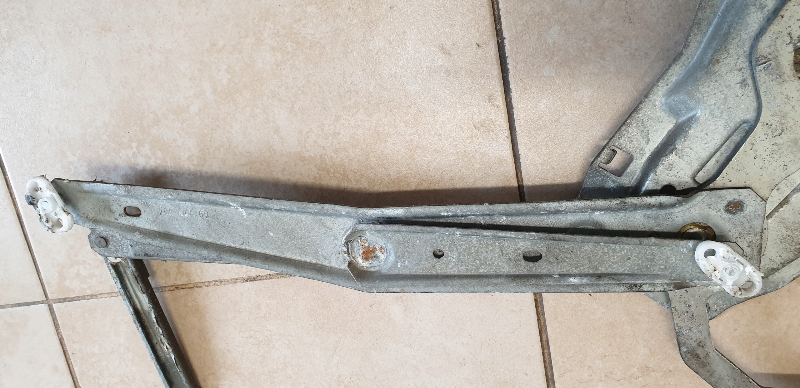 window regulator mechanism right front OPEL OMEGA B