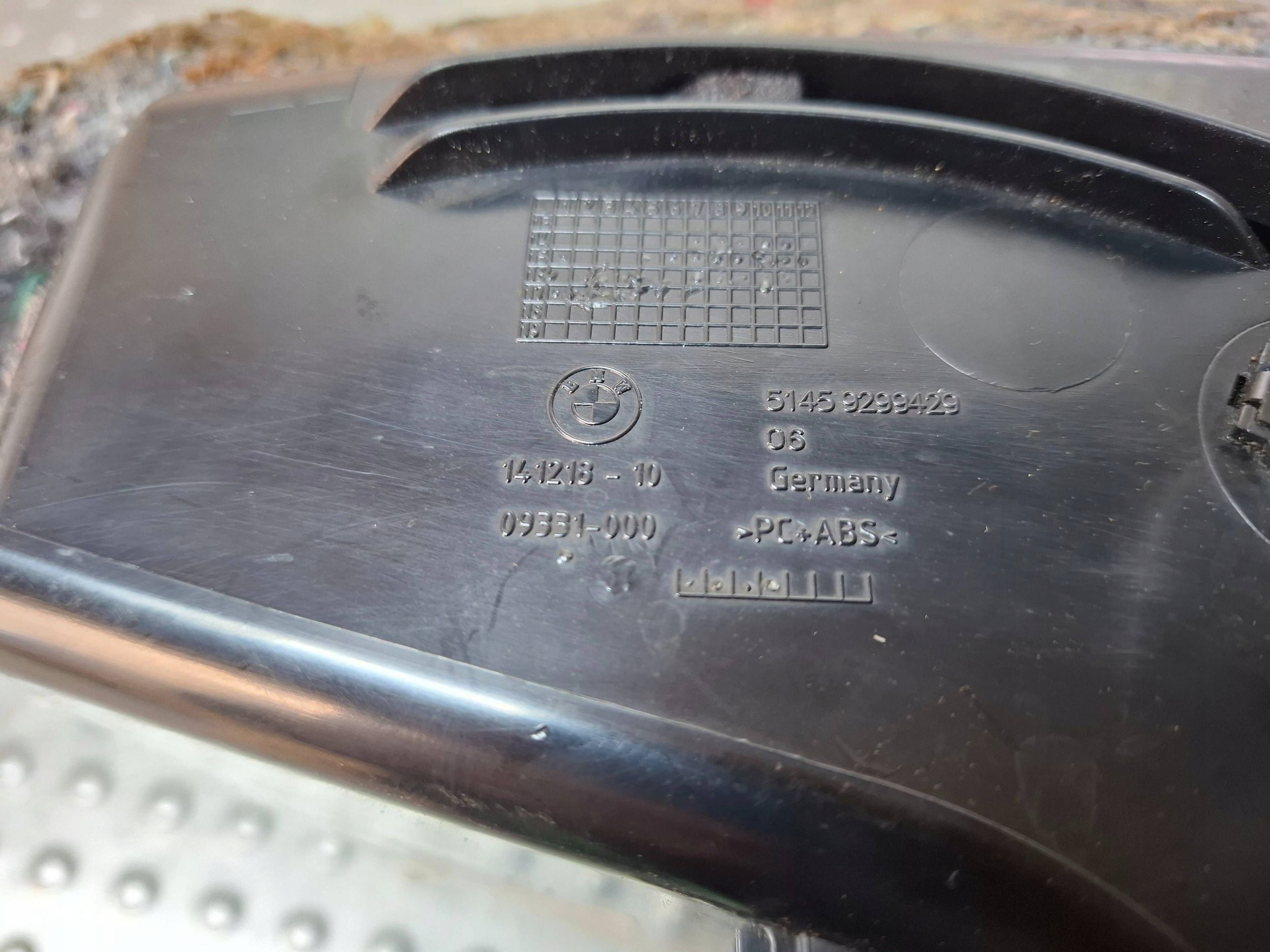 passenger compartment driver´s left 9299429 BMW G11 G12