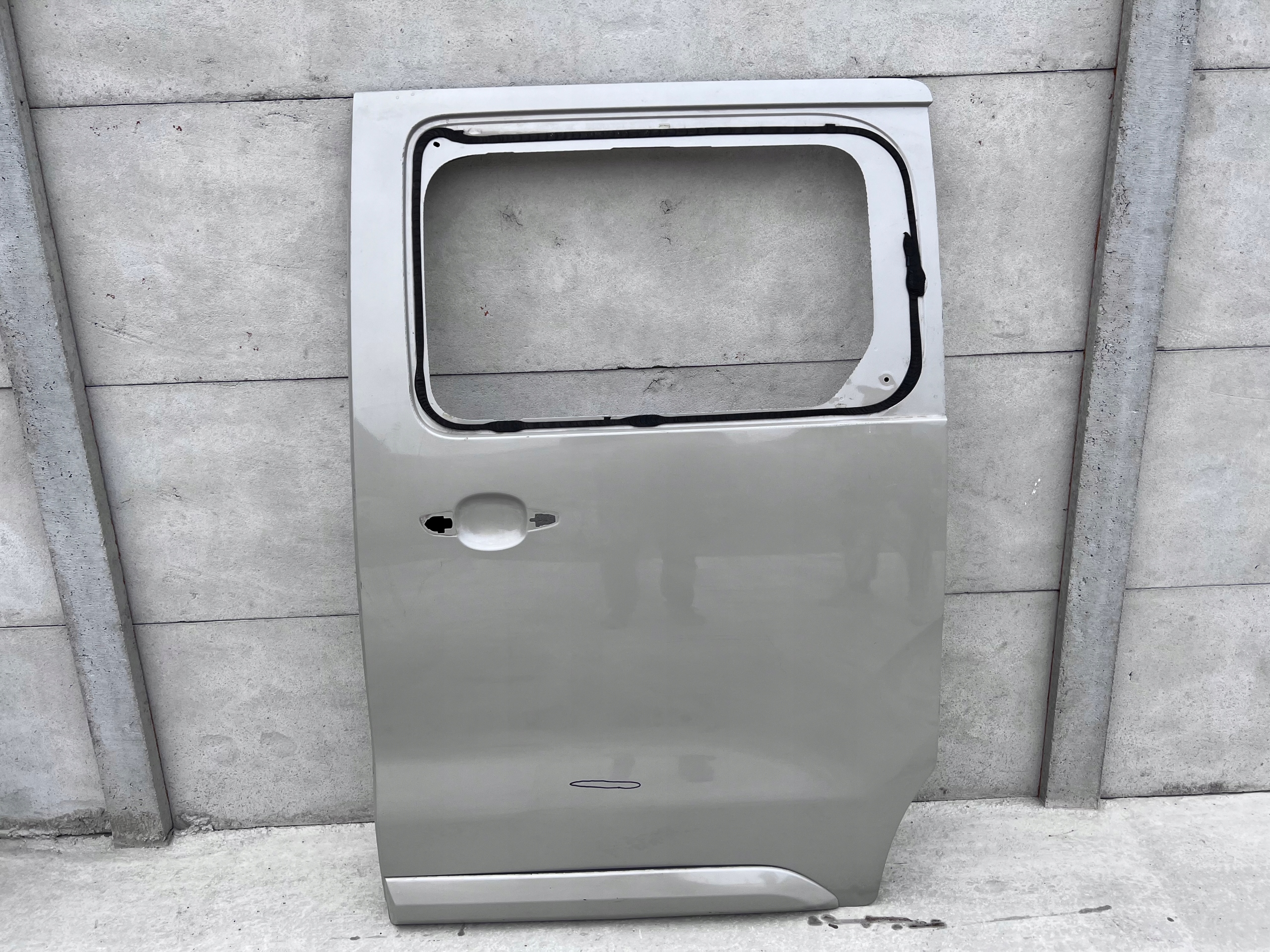 DRZWI JUMPY EXPERT PROACE III KRÓTKI 16- TYŁ LEWY