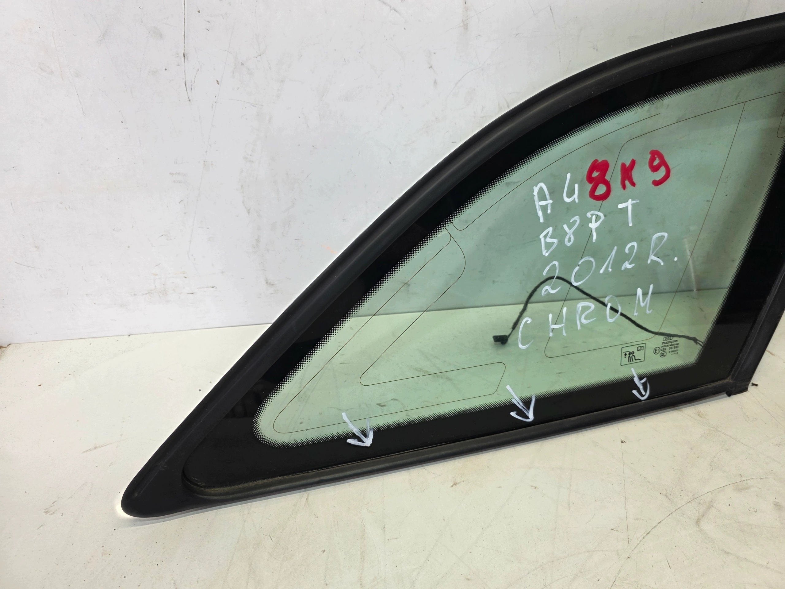 window bodywork AUDI A4 B8 AVANT KOMBI CHROM right rear part 2012 ROK