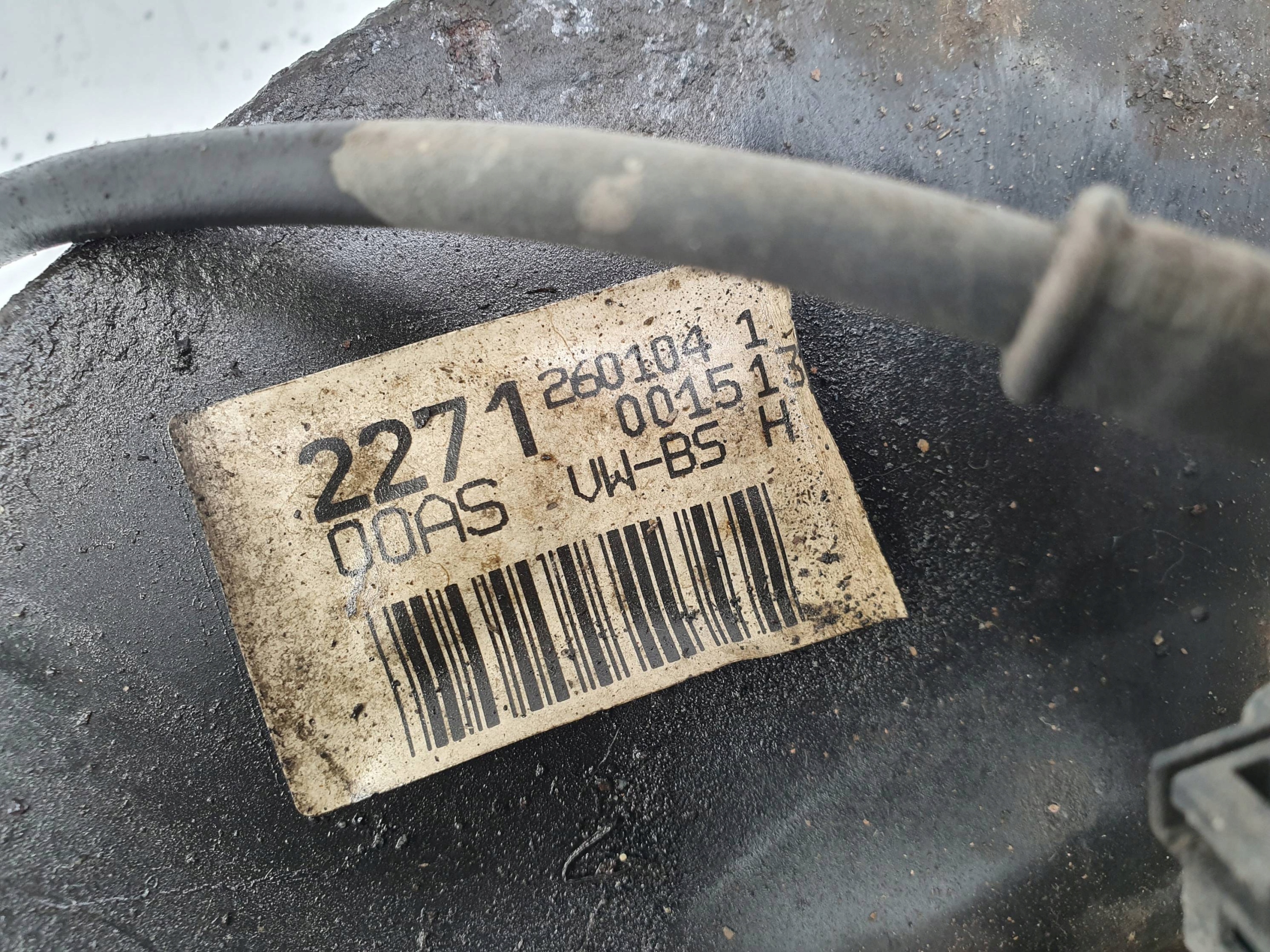 swing right front 7H0258D VOLKSWAGEN TRANSPORTER T5