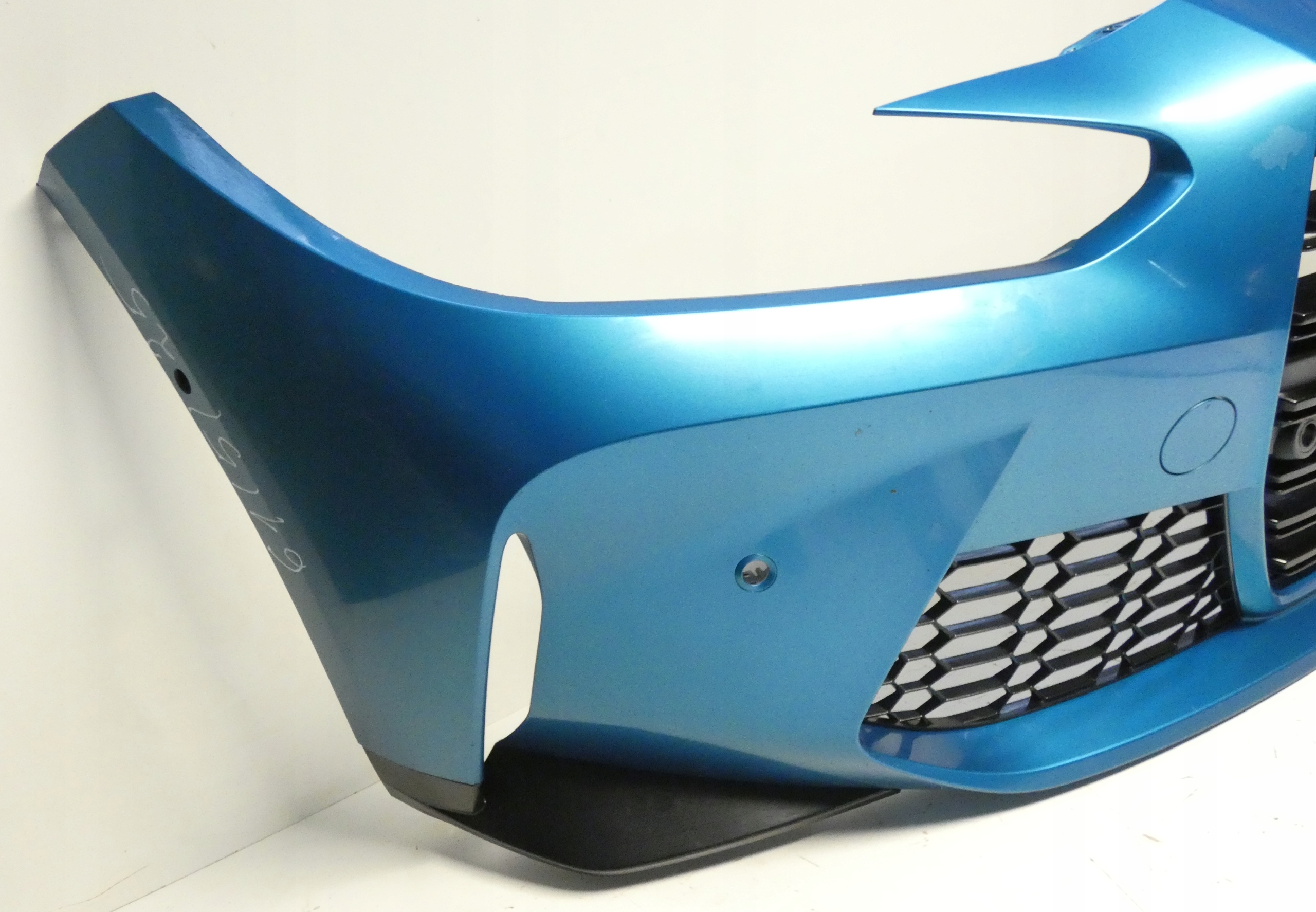 BMW M3 M4 G80 G82 8069413 2021- below 6 PDC bumper front front