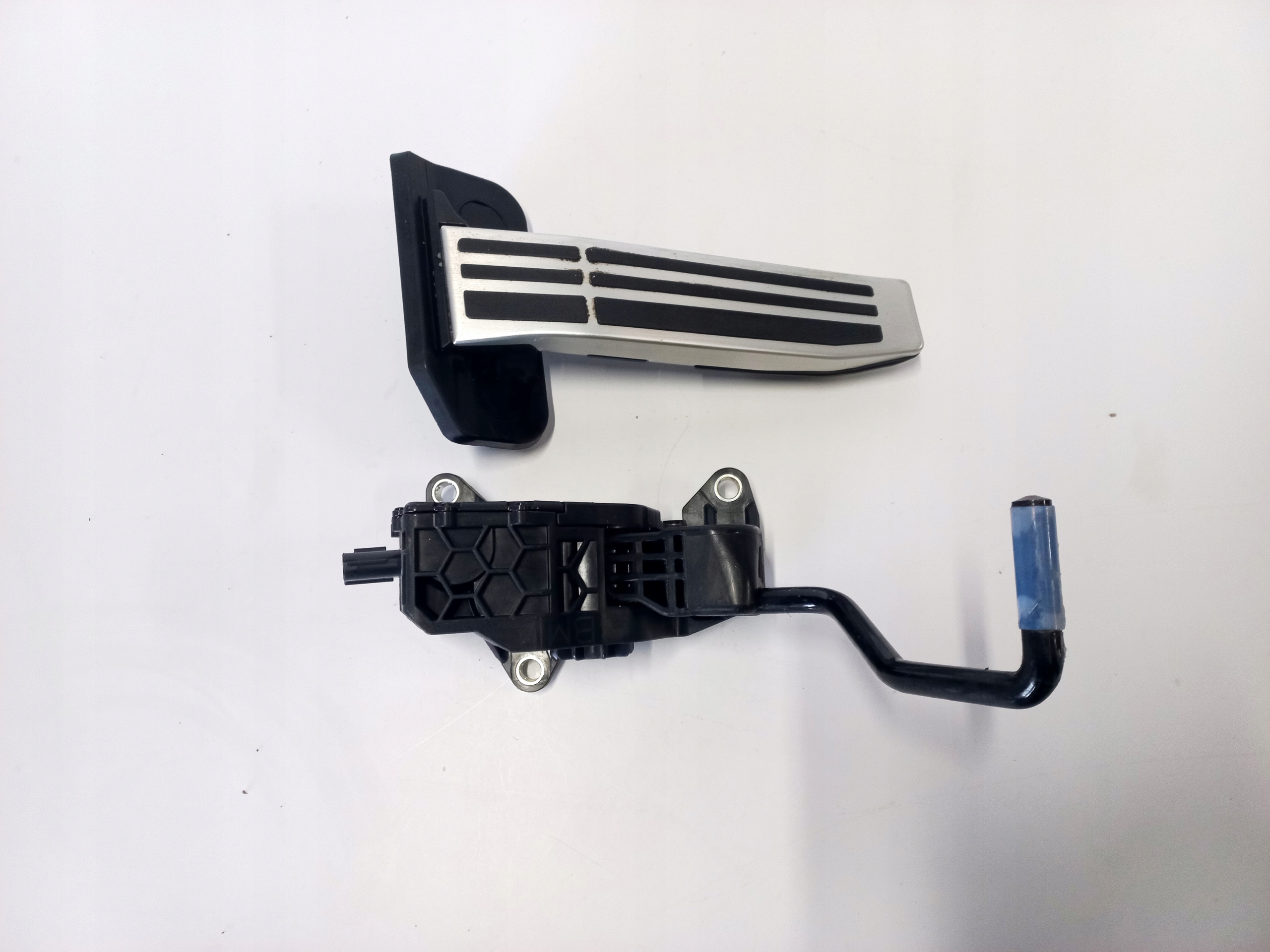 PEDAŁ GAZU LEXUS UX 250H F SPORT