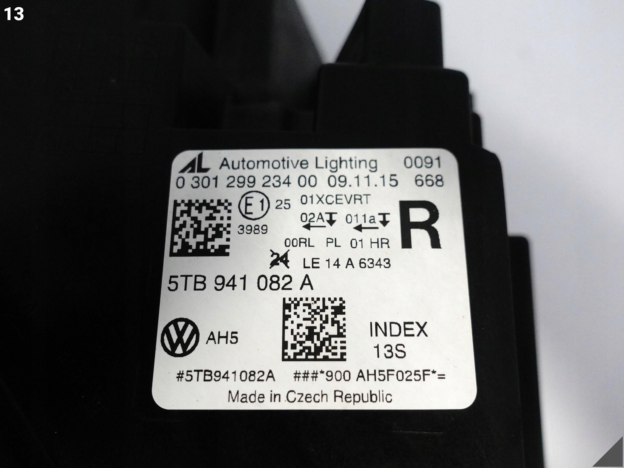VW TOURAN 5TB 2 II 15- light FULL LED right front EUROPA 082A