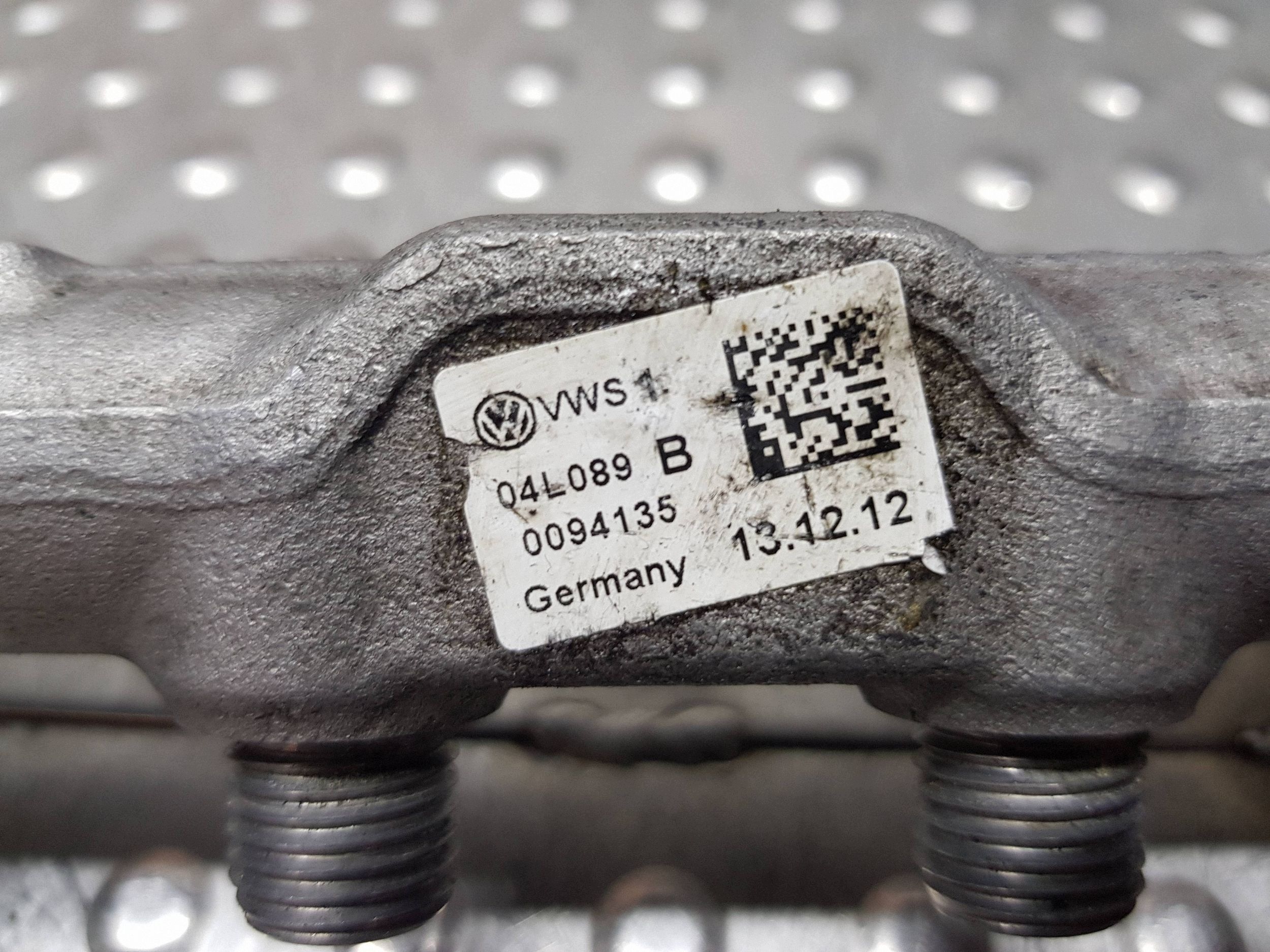 rampe injection capteurs 04L089B OCTAVIA III A3 8V LEON GOLF VII 2.0 TDI