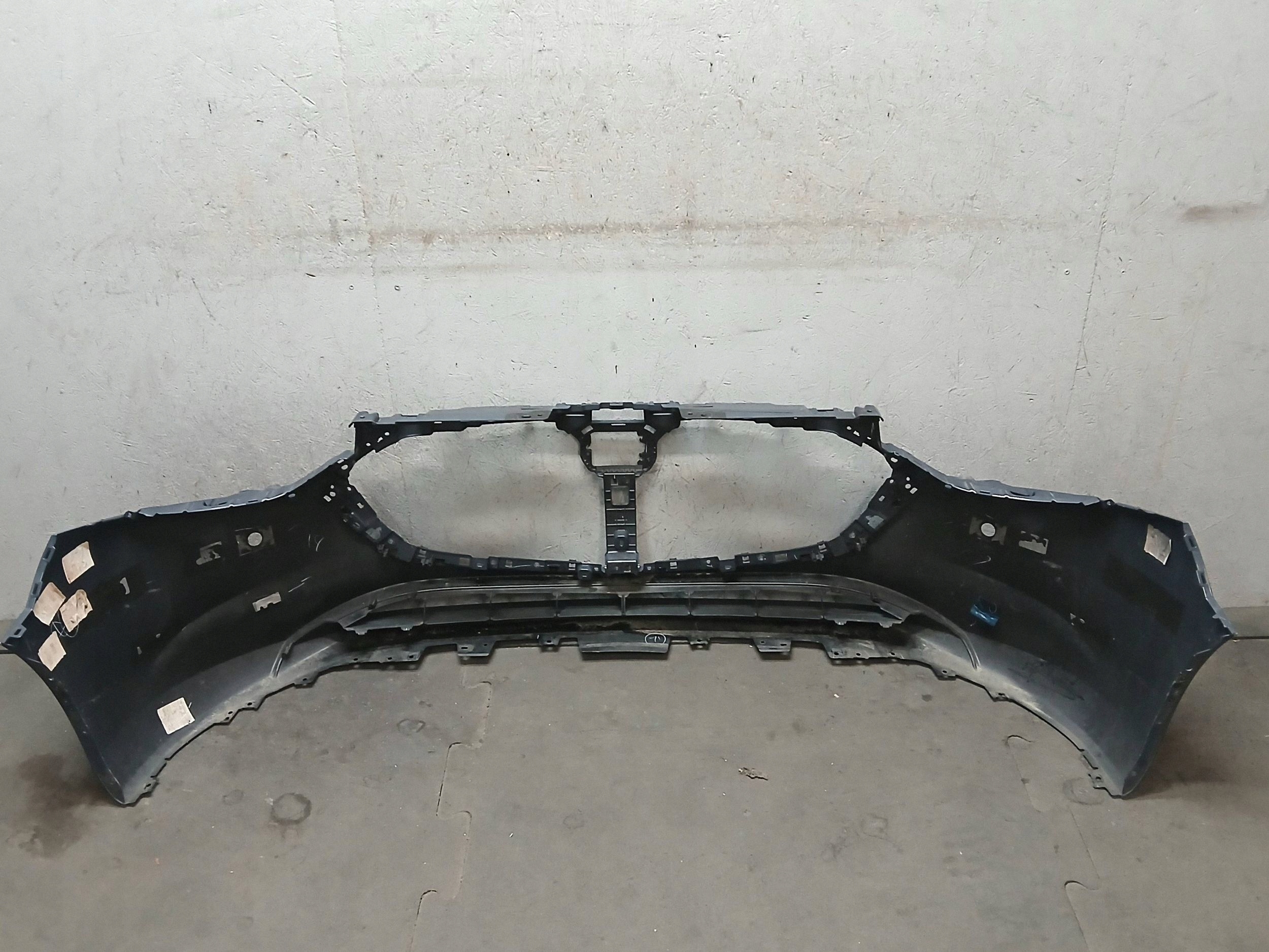 bumper front MAZDA 3 III BP HB 19
