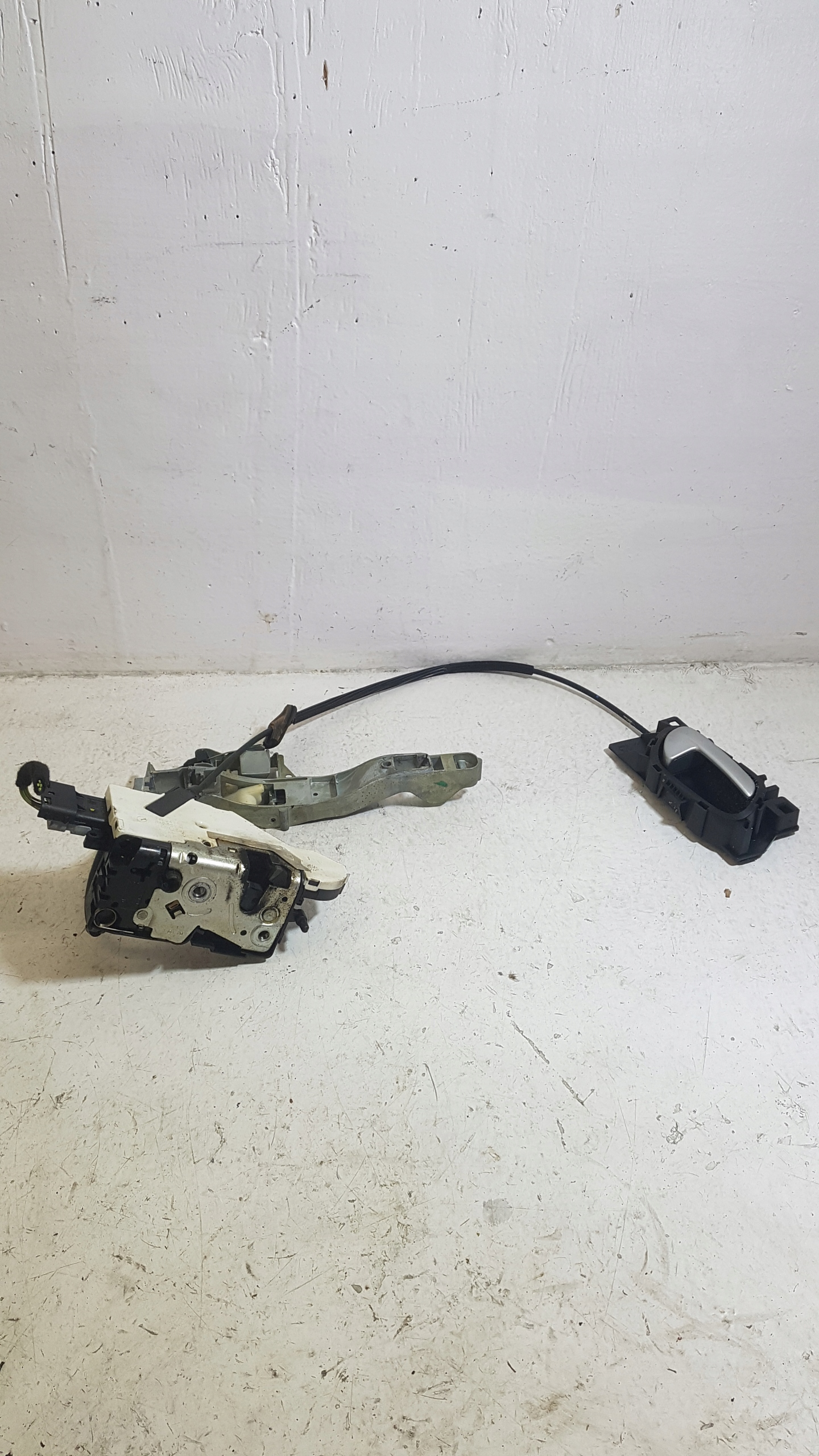 lock door right front PEUGEOT 207 4 PINY