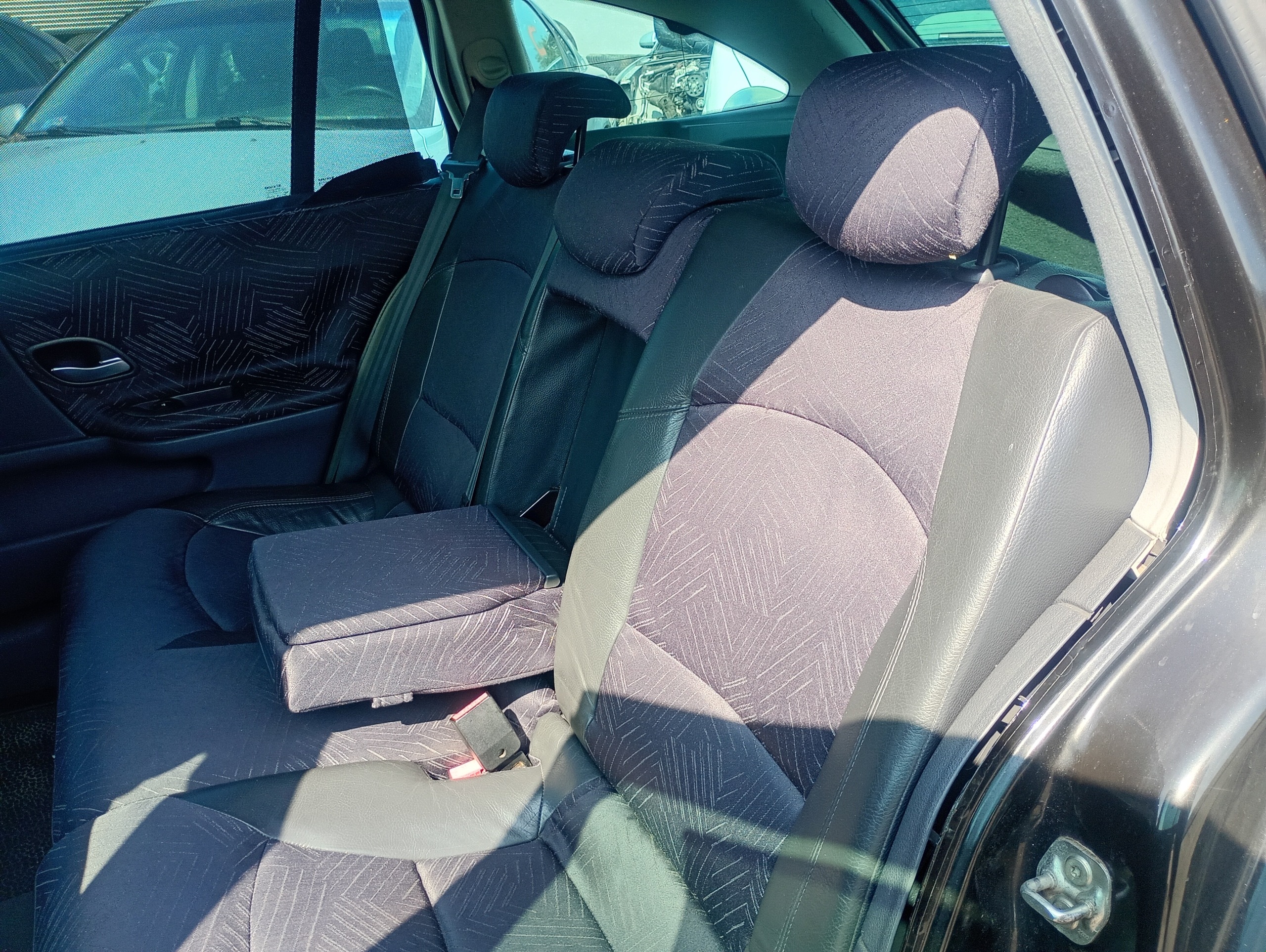 Sitz hinten heck Halbleder Renault Laguna 2 II 02-07