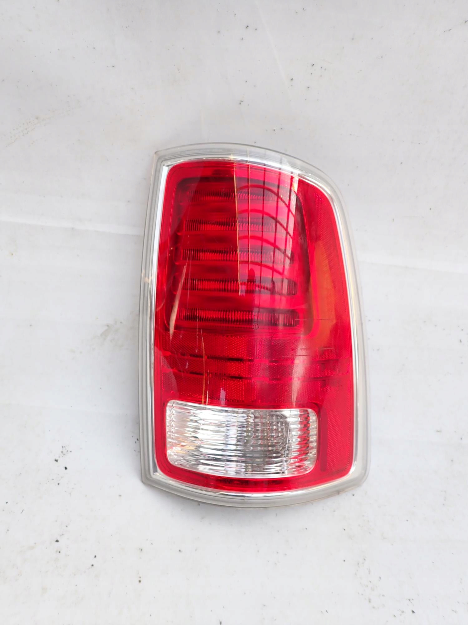 DODGE RAM IV 4 LIFT 13-18 light rear part rear right