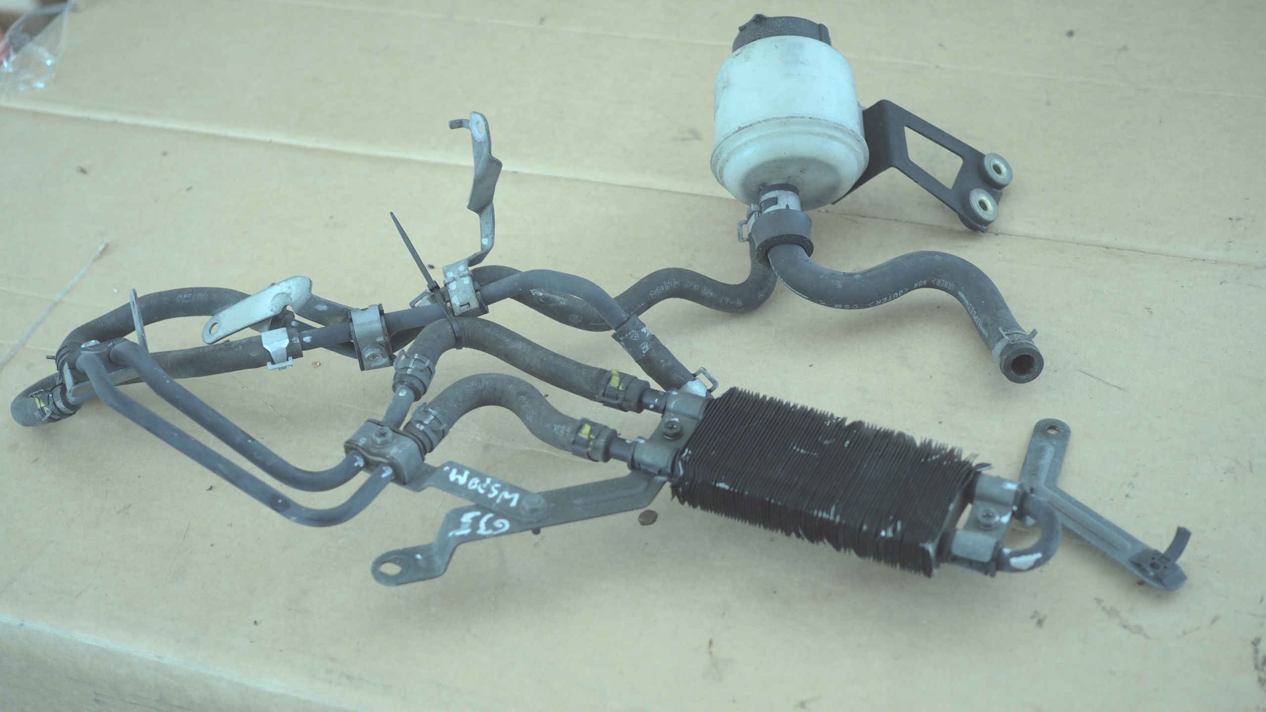 РАДІАТОР МАСЛА ТРУБКИ ІНФІНІТІ G35 NISSAN Z350