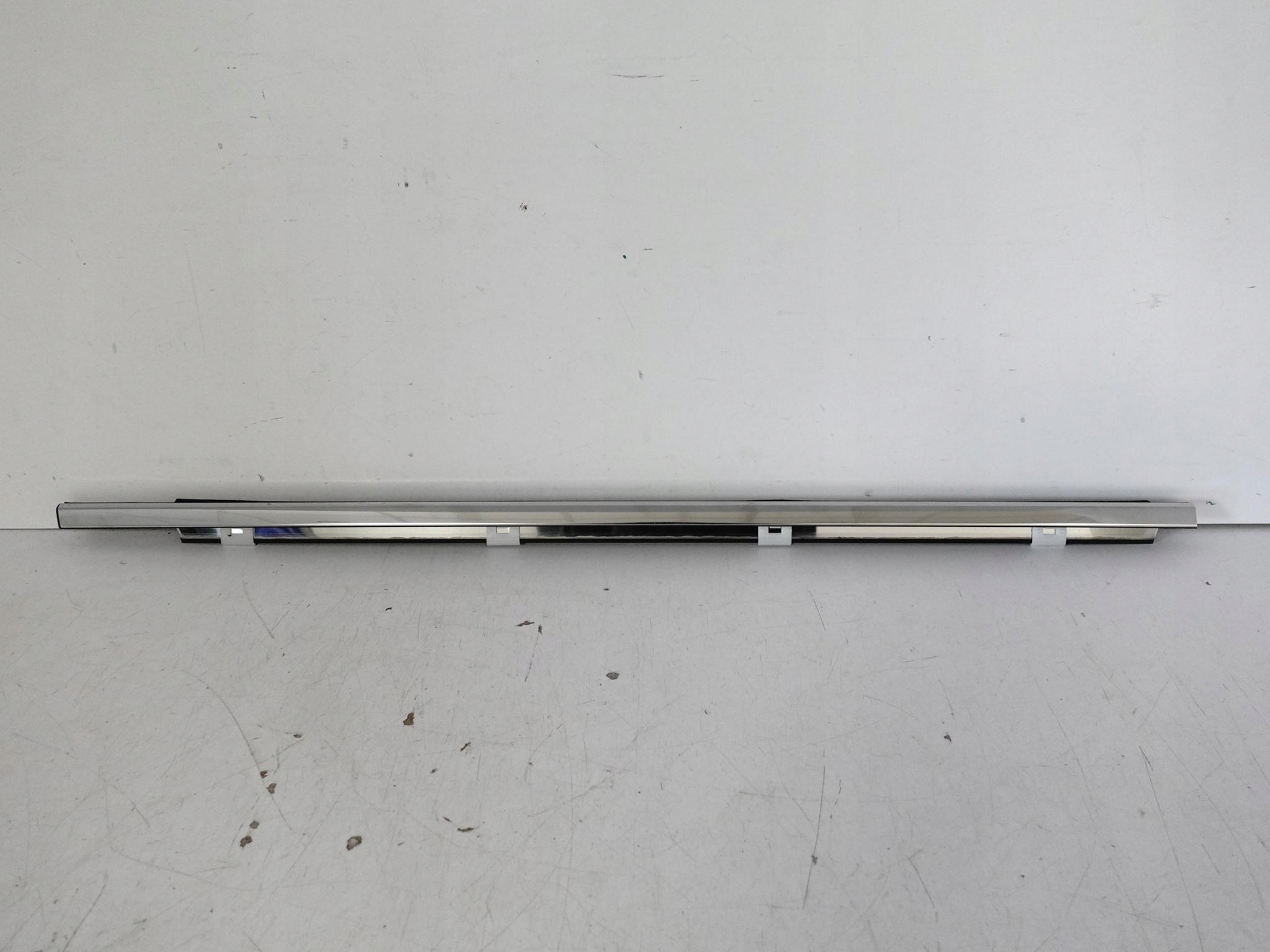 LEXUS RX V 5 RX450 RX350 22- moulding dust windows front right CHROM